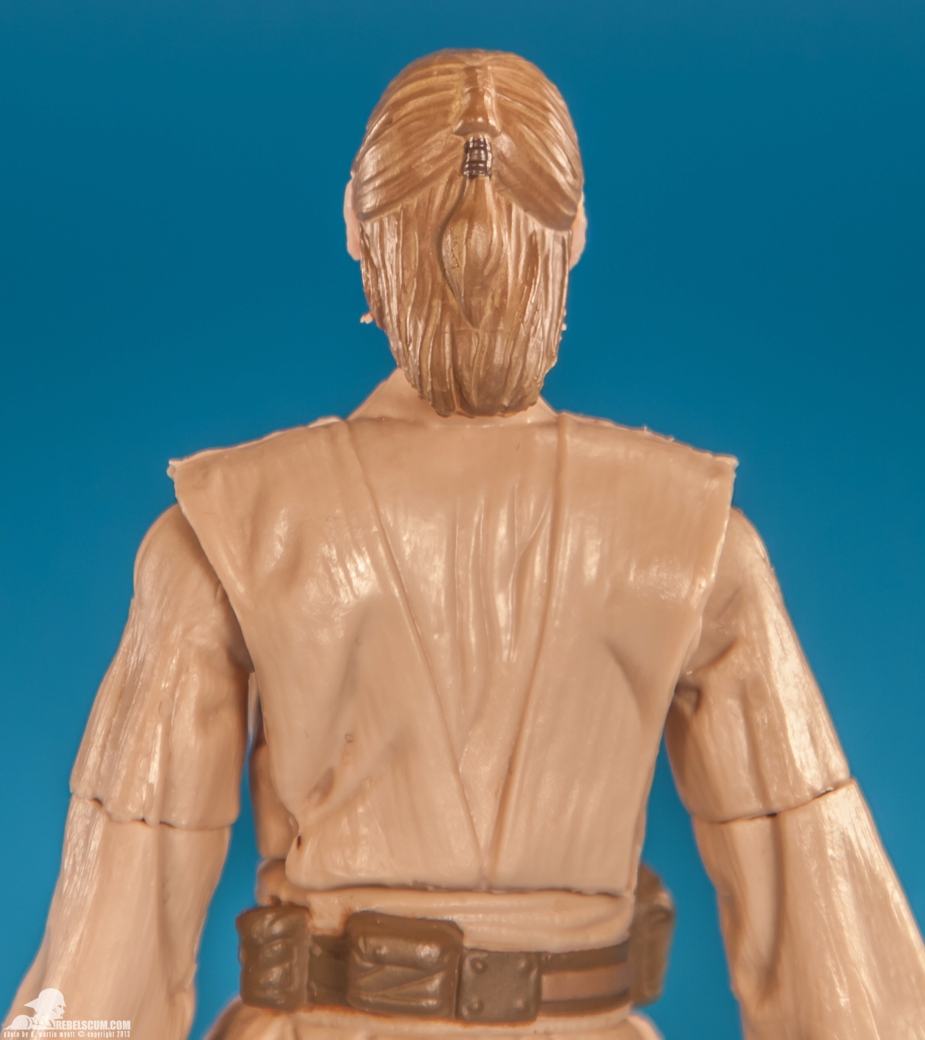 hasbro-star-wars-saga-legends-tru-exclusive-battle-of-geonosis-jedi-knights-Ponds-036.jpg