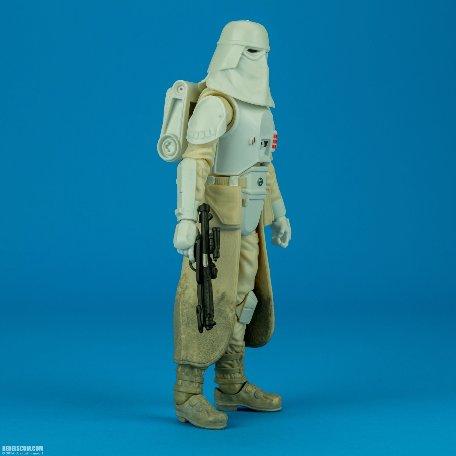 Snowtrooper-35-Star-Wars-The-Black-Series-006.jpg