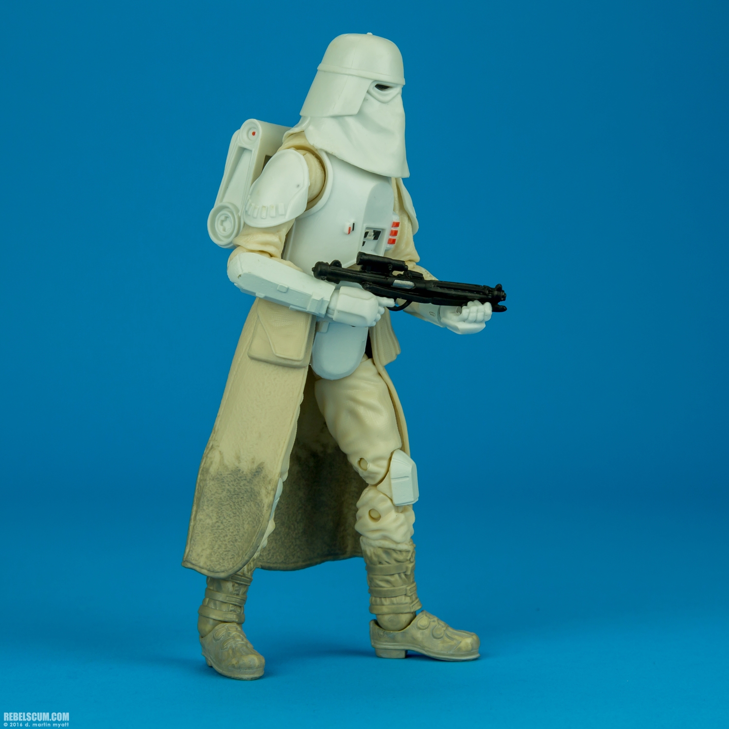 Snowtrooper-35-Star-Wars-The-Black-Series-011.jpg