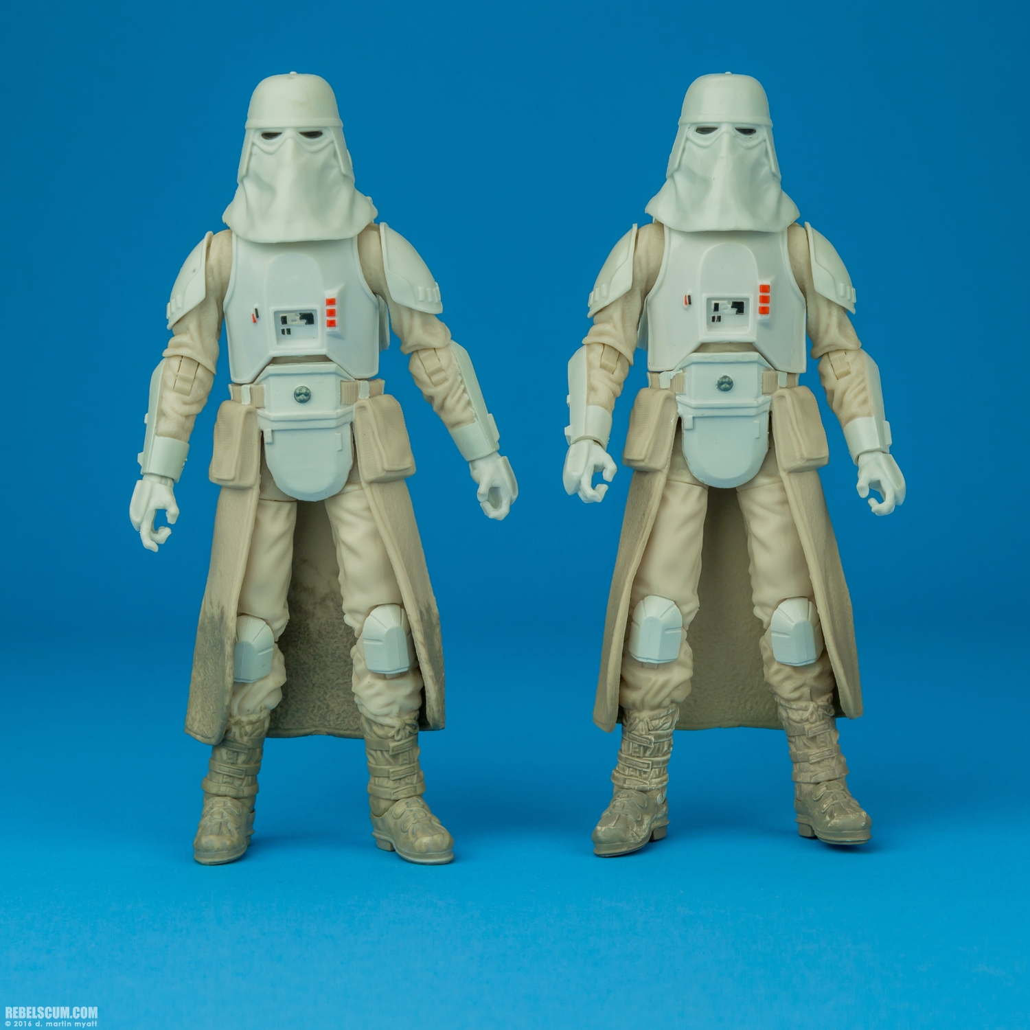 Snowtrooper-35-Star-Wars-The-Black-Series-016.jpg