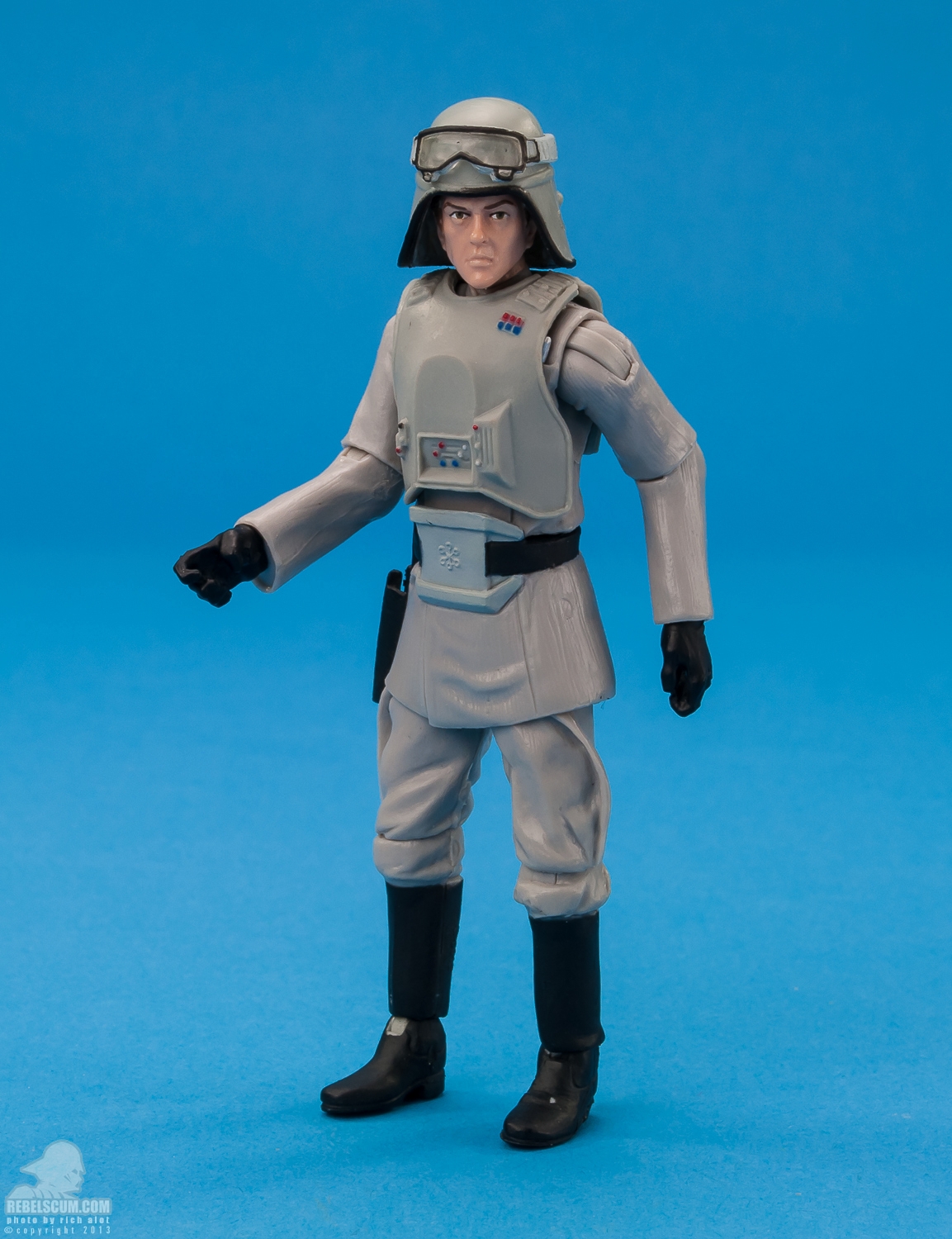 AT-AT_Commander_Vintage_Collection_TVC_VC05-03.jpg