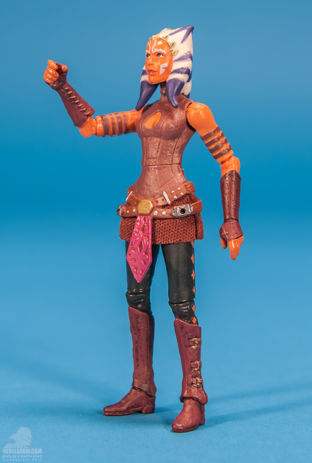 Ahsoka_Tano_Vintage_Collection_TVC_VC102-03.jpg
