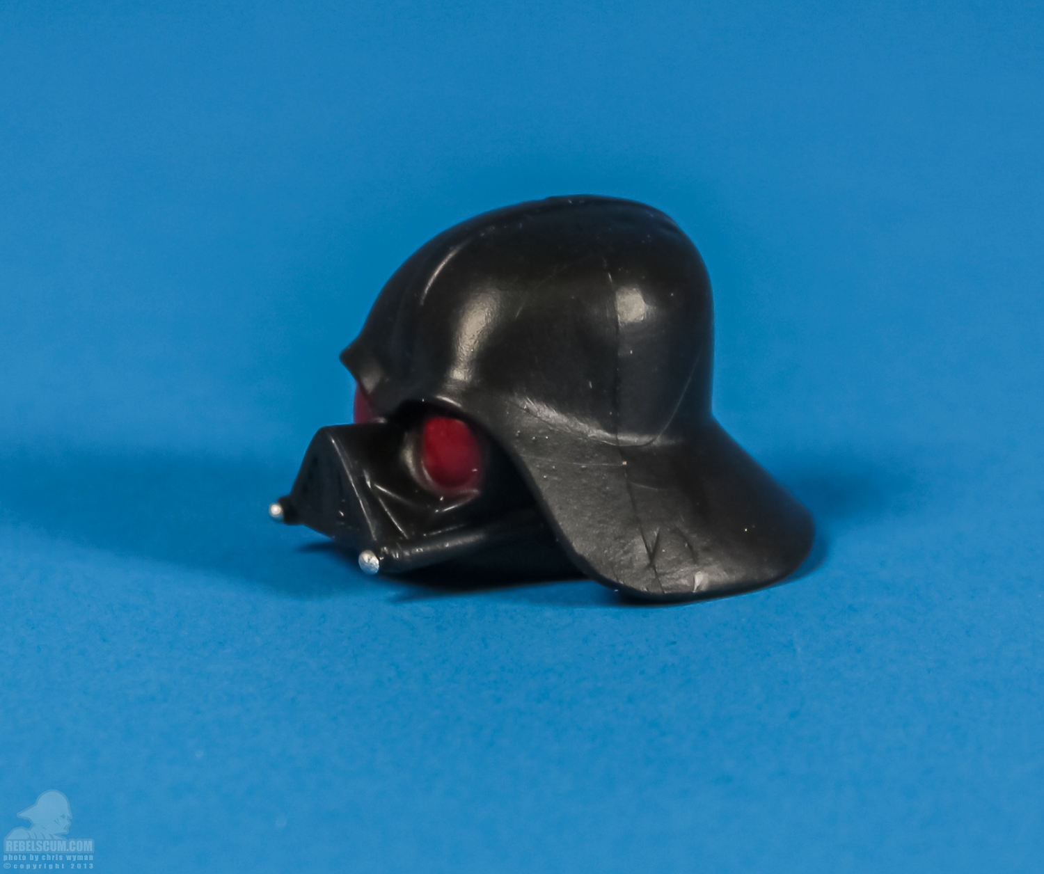 Angry_Birds_Darth_Vader_Lightsaber_Hasbro-10.jpg