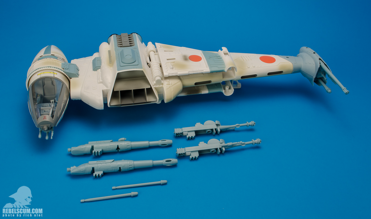 b wing fighter toy