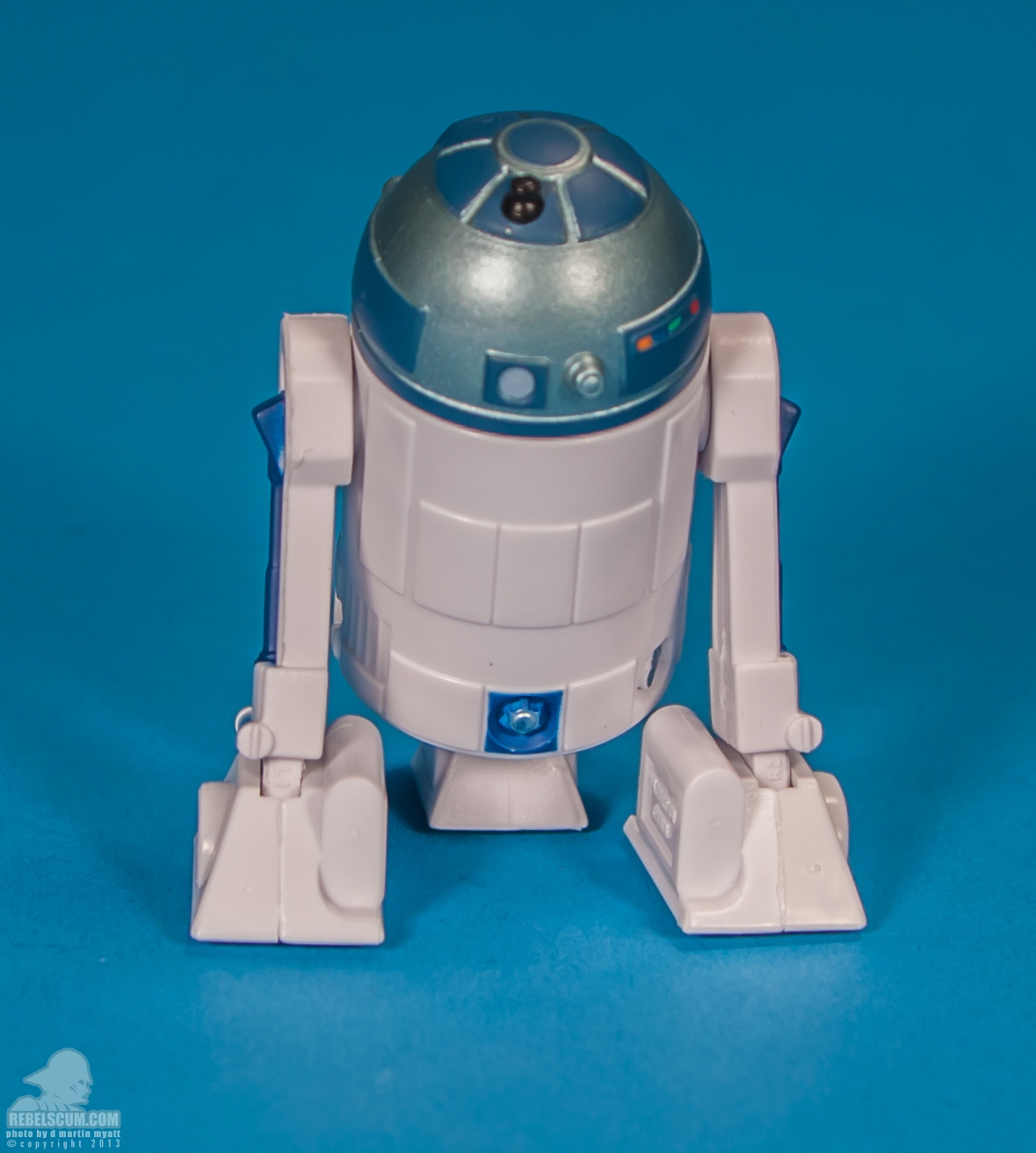 CW05_2013_R2-D2_ The_Clone_Wars_Star_Wars_Hasbro-04.jpg