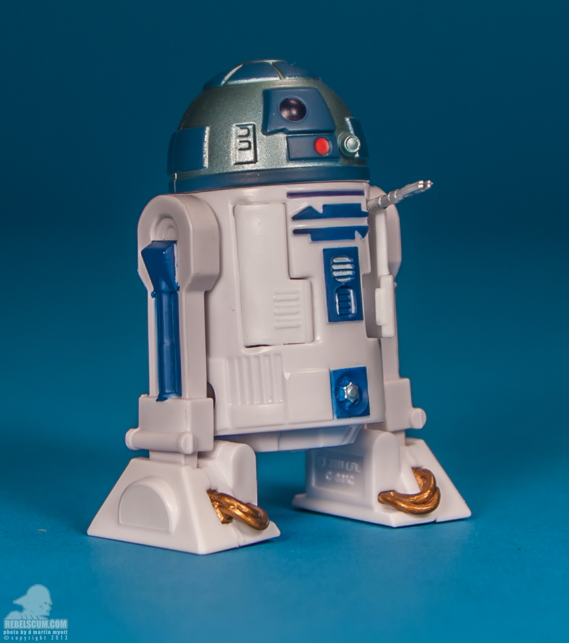 CW05_2013_R2-D2_ The_Clone_Wars_Star_Wars_Hasbro-11.jpg