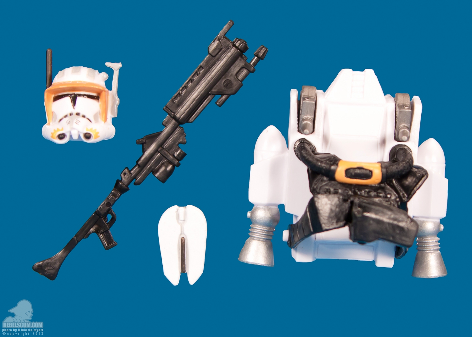 CW07_2013_Clone_Commander_Cody_ The_Clone_Wars_Star_Wars_Hasbro-17.jpg