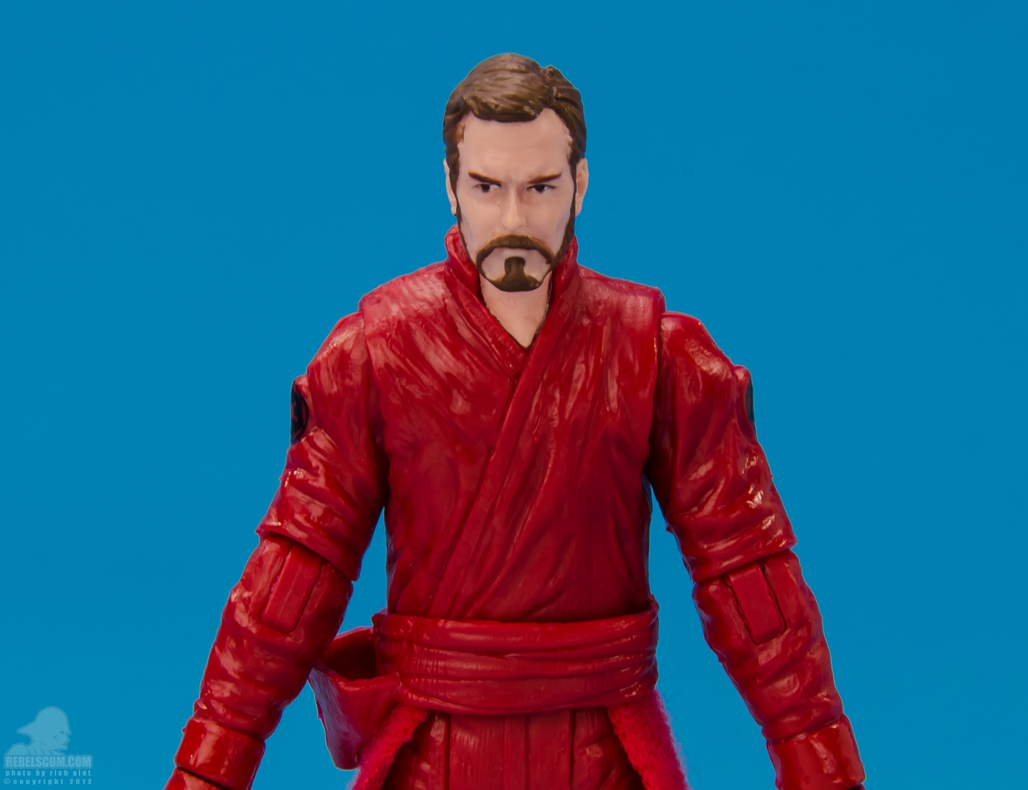 Emperors_Royal_Guard_Jedi_Vintage_Collection_TVC_VC105-13.JPG