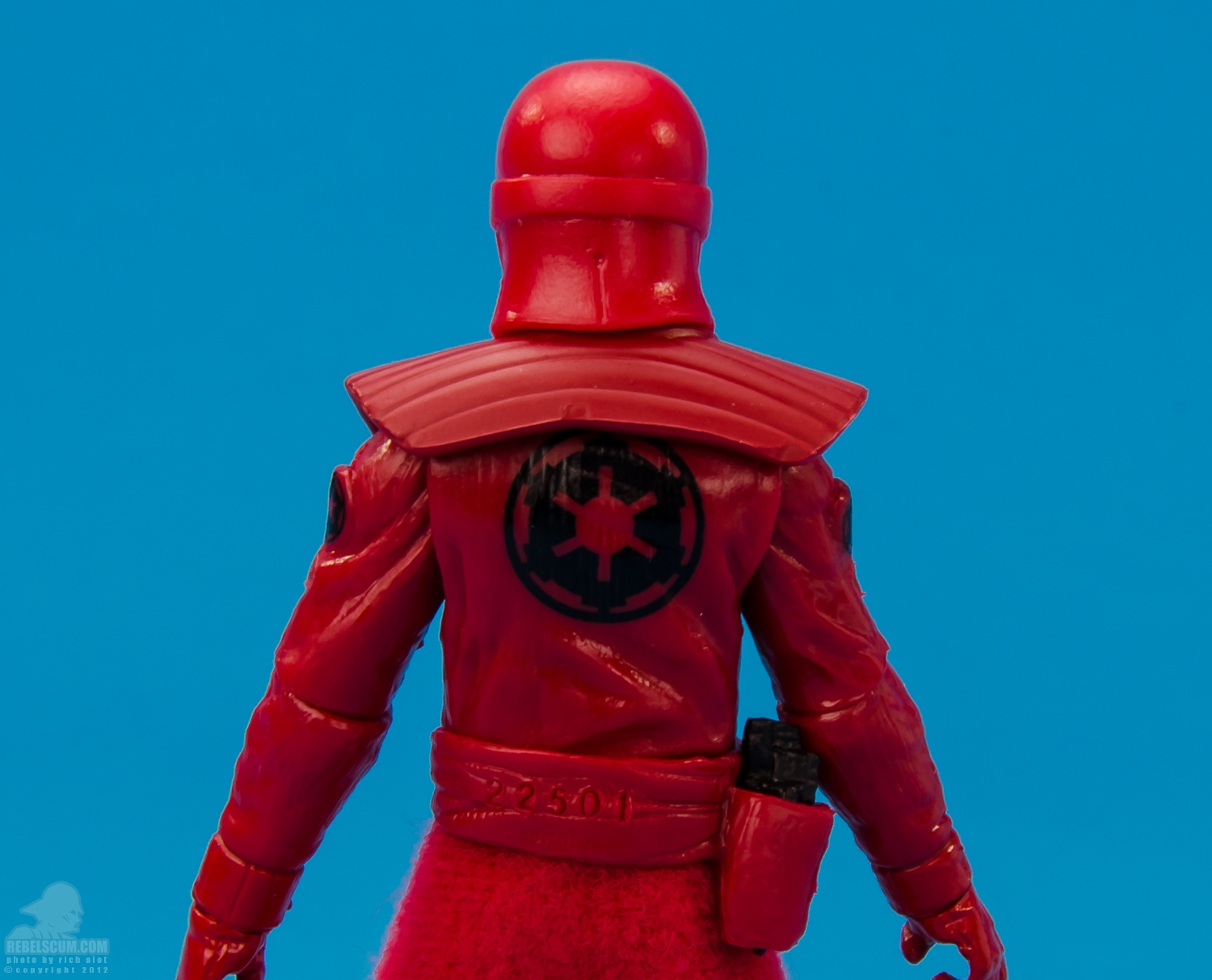 Emperors_Royal_Guard_Jedi_Vintage_Collection_TVC_VC105-29.JPG