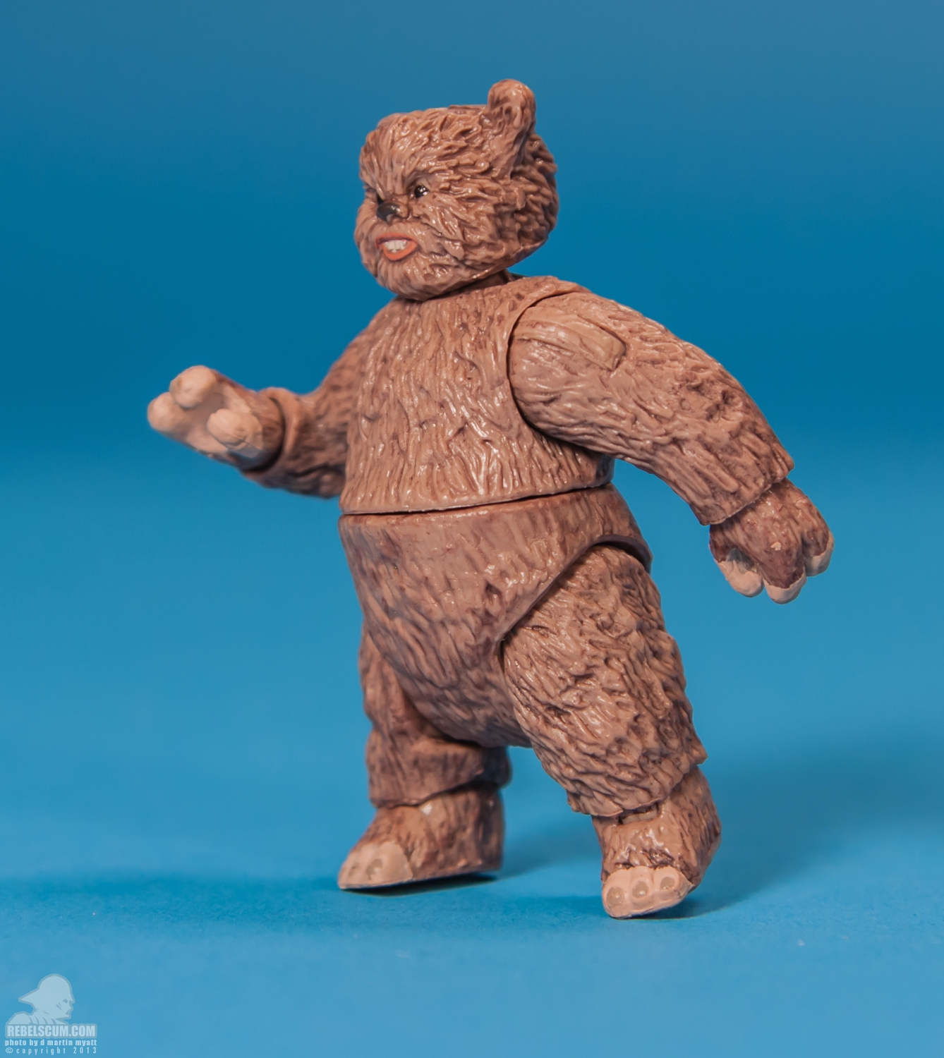 Ewok_Pack_2012_Star_Wars_Movie_Heroes_Hasbro-016.jpg