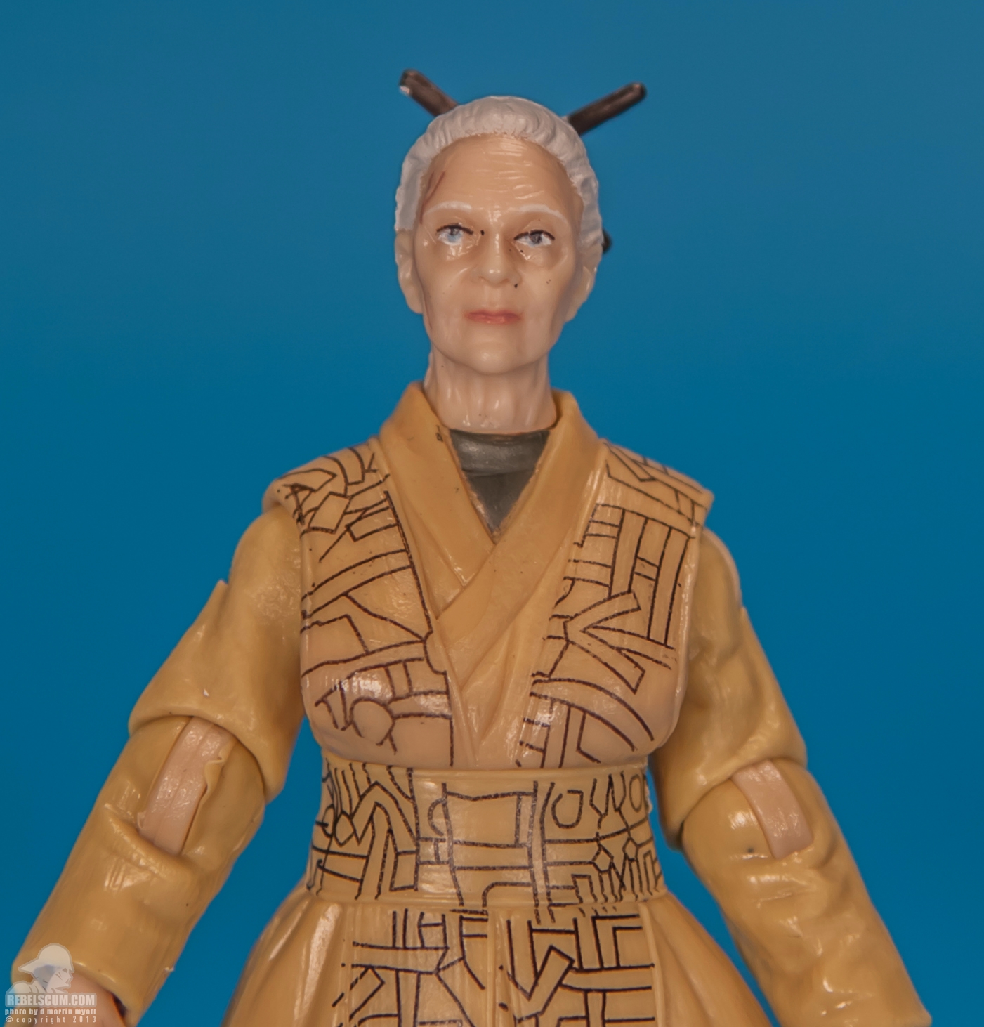 Jocasta_Nu_The_Vintage_Collection_Star_Wars_Hasbro-05.jpg