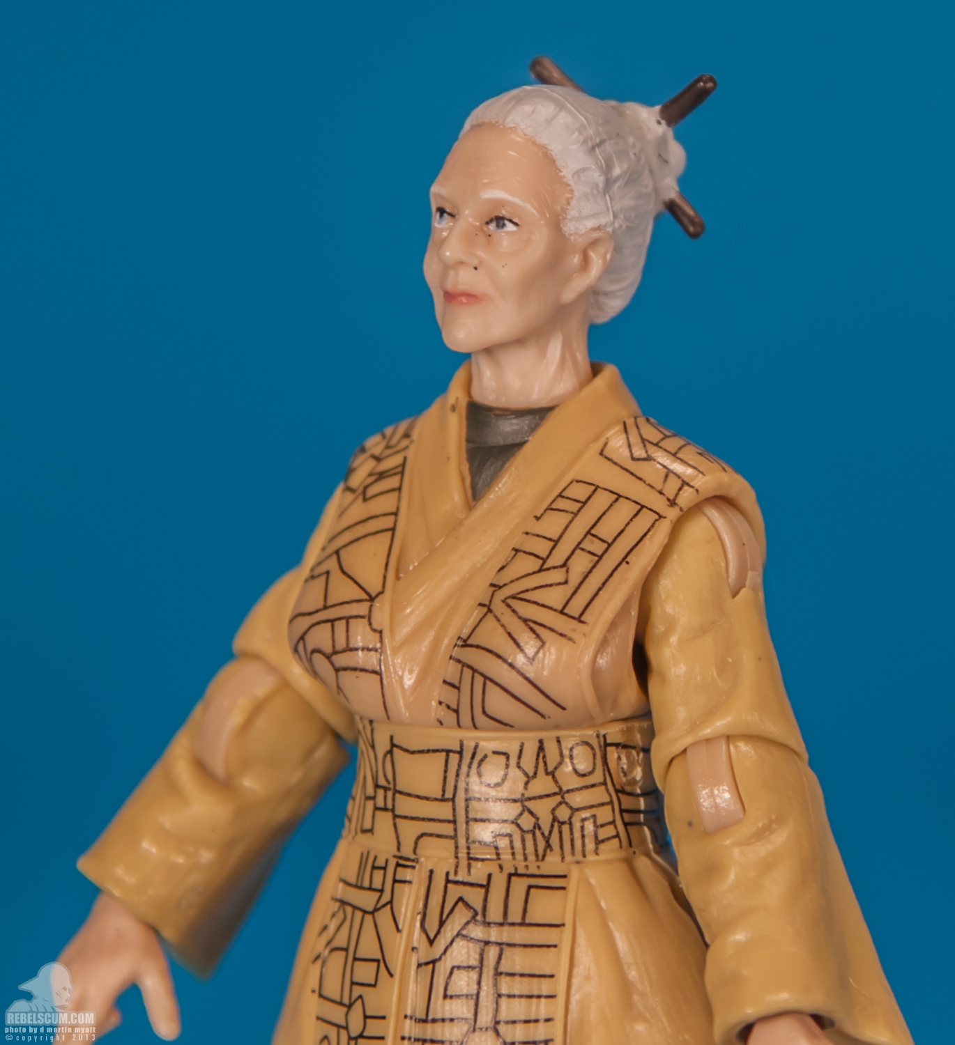 Jocasta_Nu_The_Vintage_Collection_Star_Wars_Hasbro-07.jpg