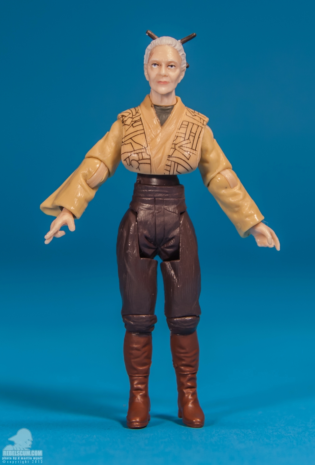 Jocasta_Nu_The_Vintage_Collection_Star_Wars_Hasbro-26.jpg