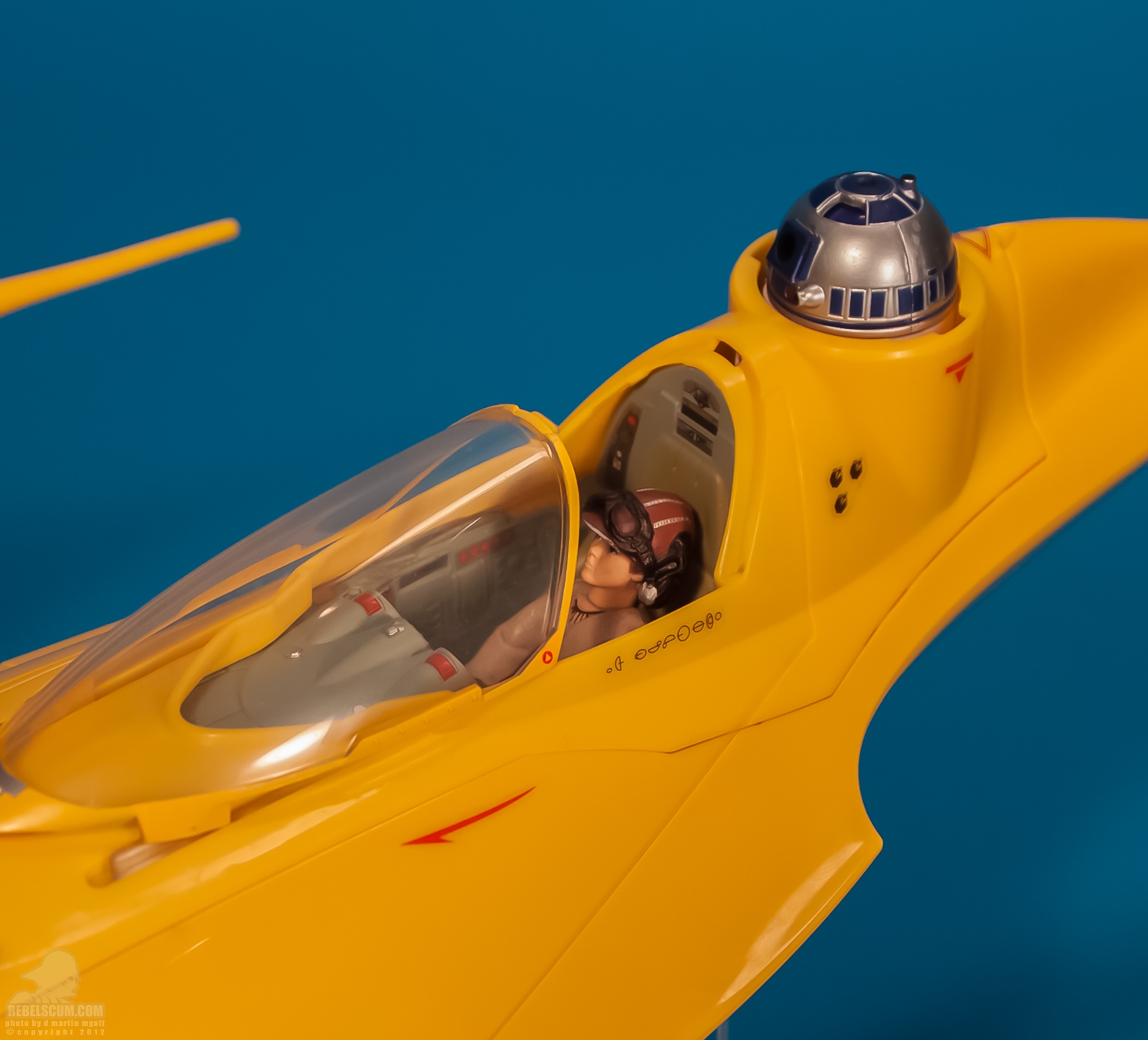 Naboo_Fighter_Movie_Heroes_Hasbro_Star_Wars-16.jpg