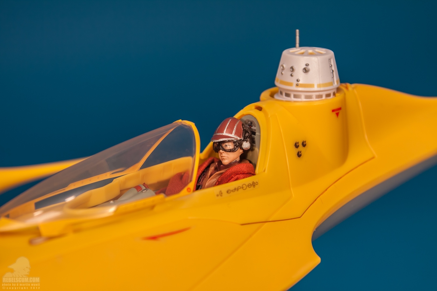 Naboo_Pilot_Vintage_Collection_TVC_VC72-25.jpg
