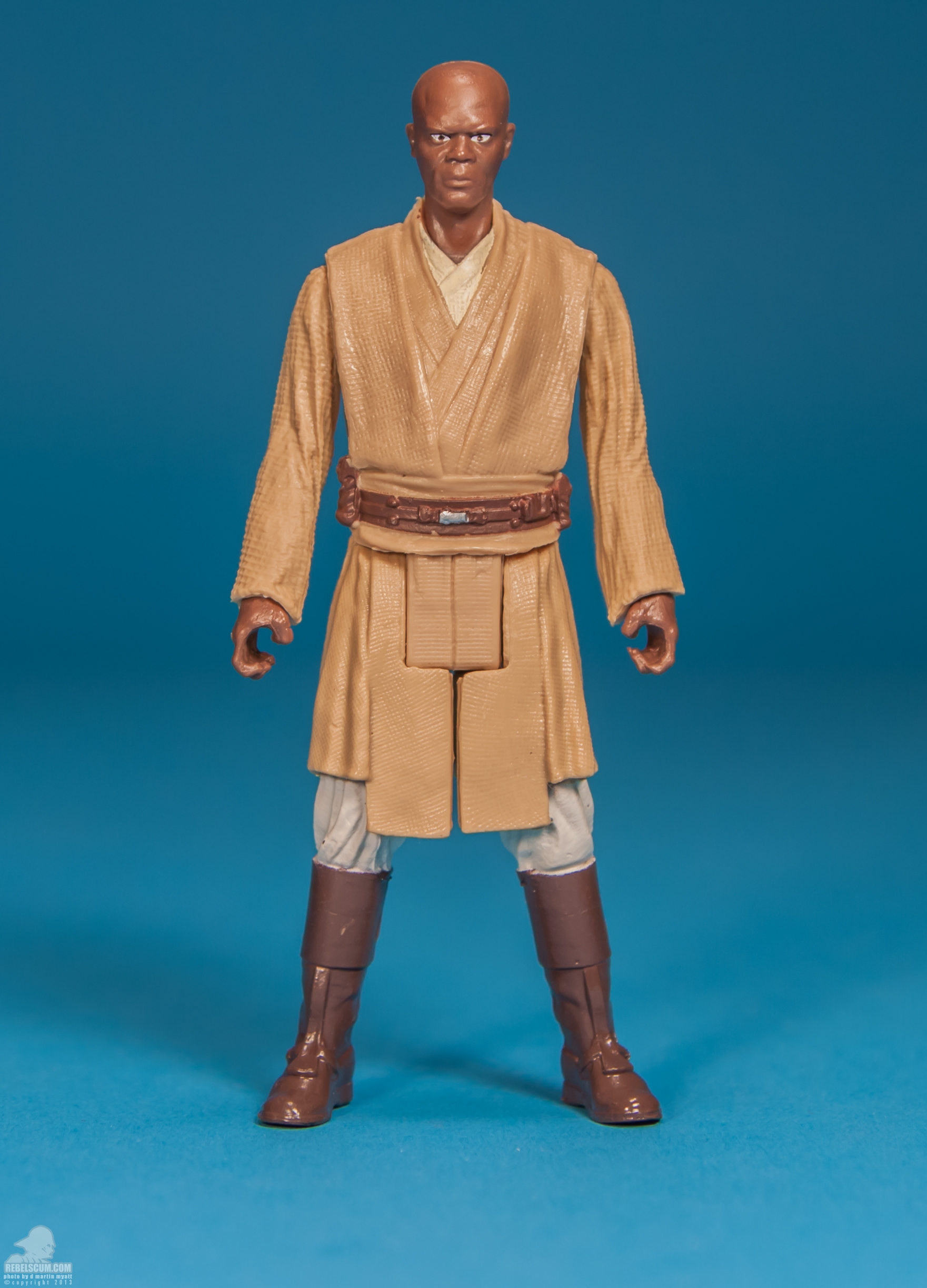 SL01-Mace-Windu-Saga-Legends-Star-Wars-Hasbro-001.jpg