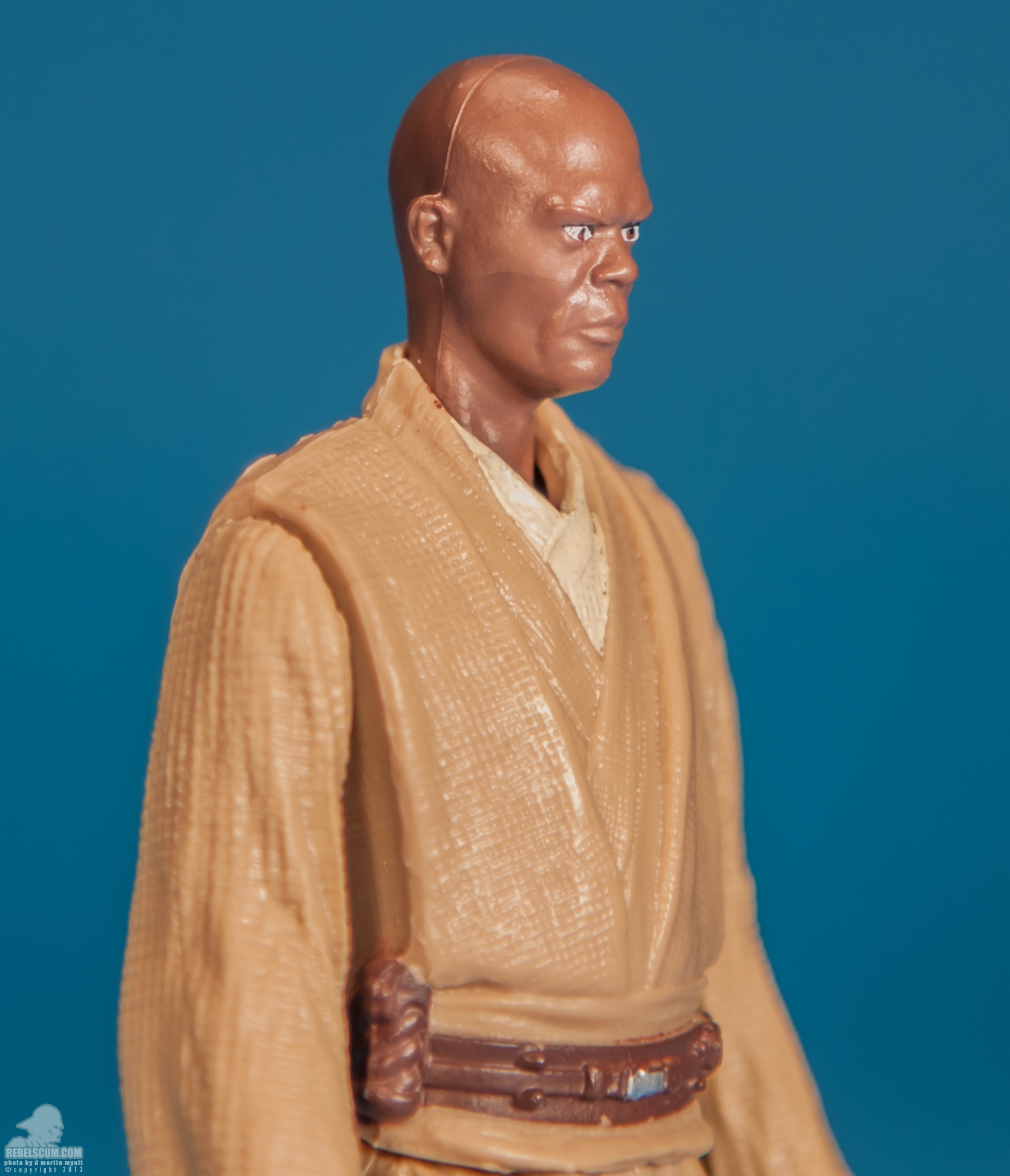 SL01-Mace-Windu-Saga-Legends-Star-Wars-Hasbro-006.jpg