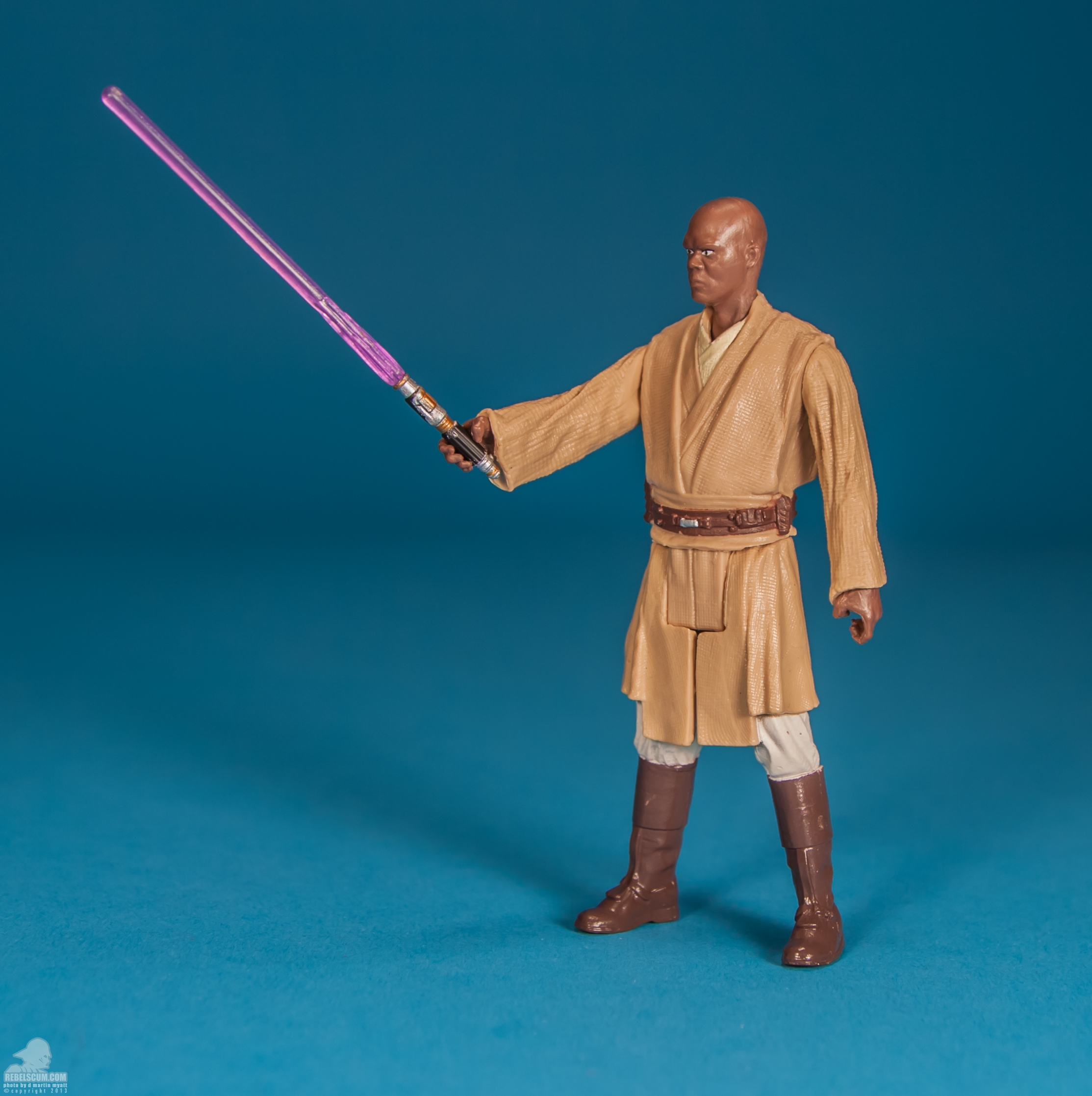 SL01-Mace-Windu-Saga-Legends-Star-Wars-Hasbro-011.jpg