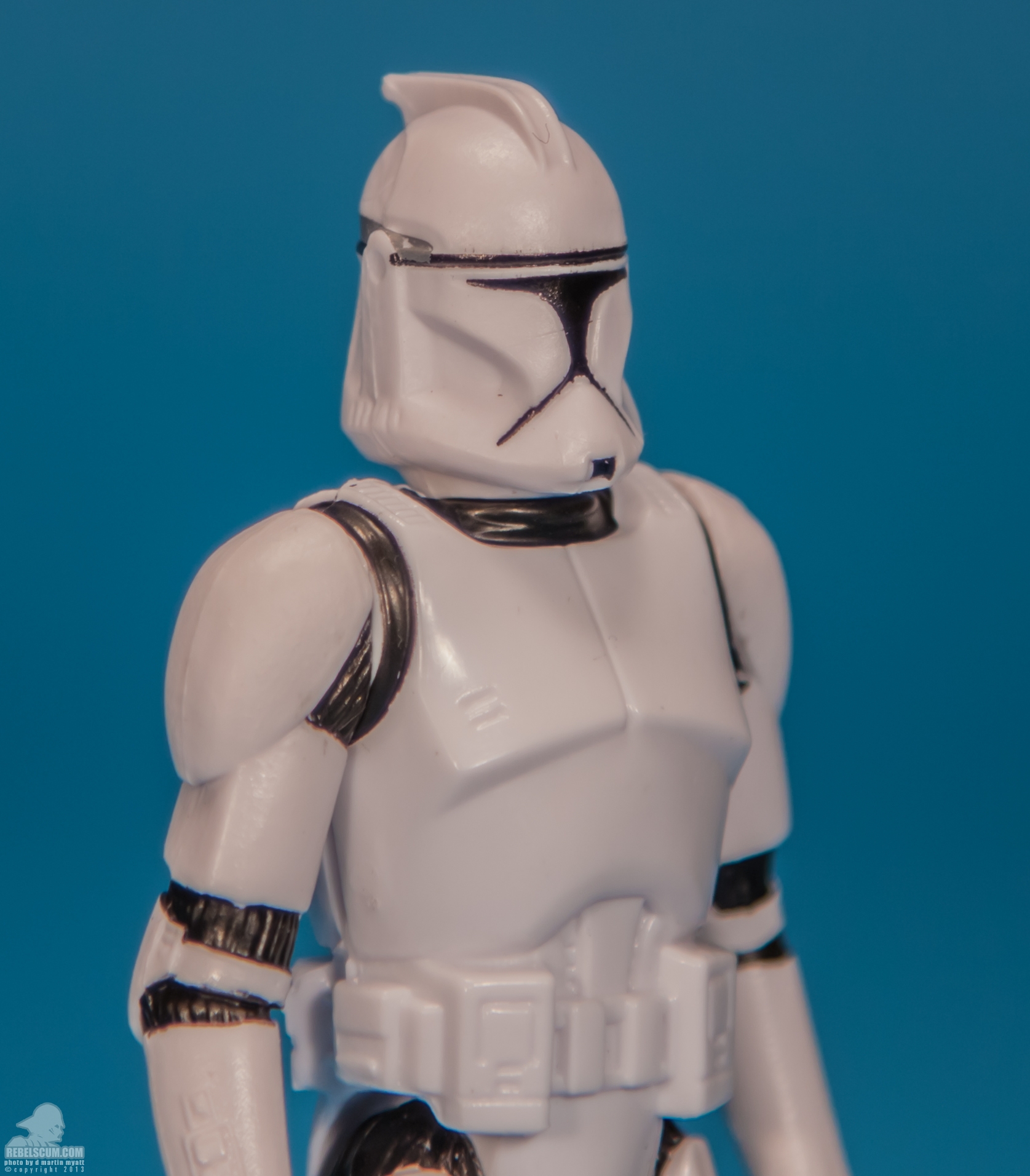 SL02-Clone-Trooper-Saga-Legends-Star-Wars-Hasbro-006.jpg