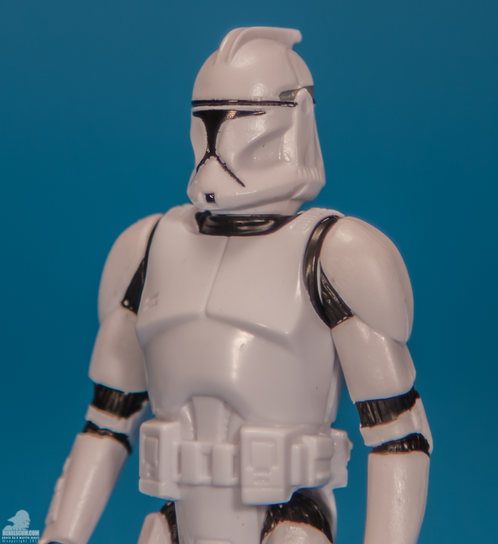 SL02-Clone-Trooper-Saga-Legends-Star-Wars-Hasbro-007.jpg