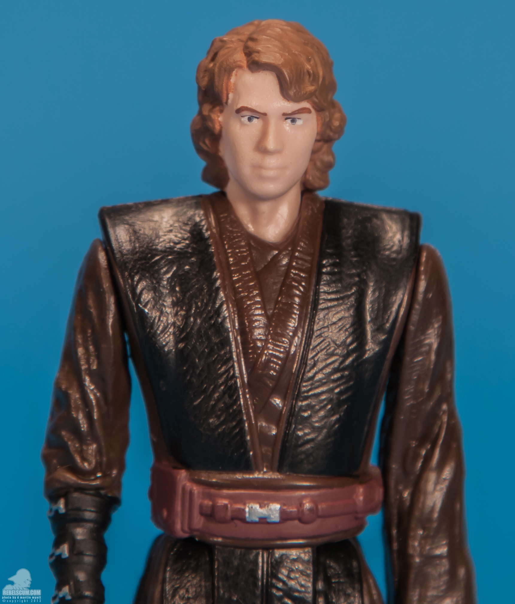 SL03-Anakin-Skywalker-Saga-Legends-Star-Wars-Hasbro-005.jpg