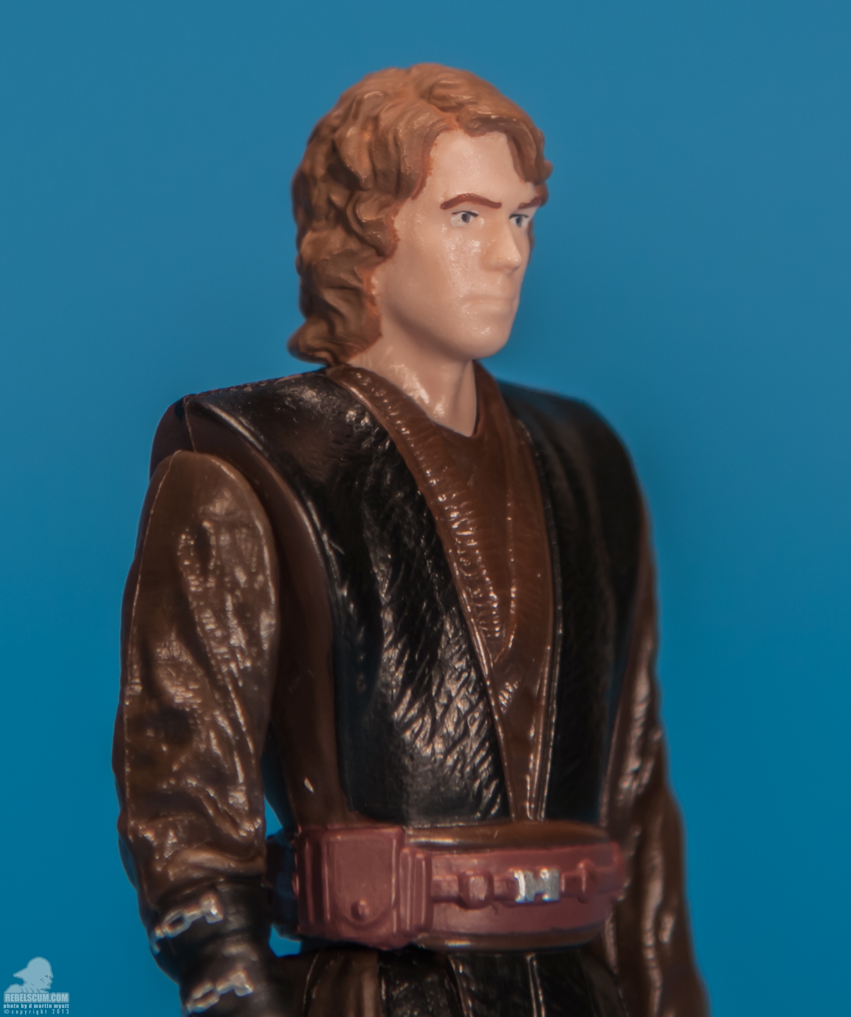 SL03-Anakin-Skywalker-Saga-Legends-Star-Wars-Hasbro-006.jpg