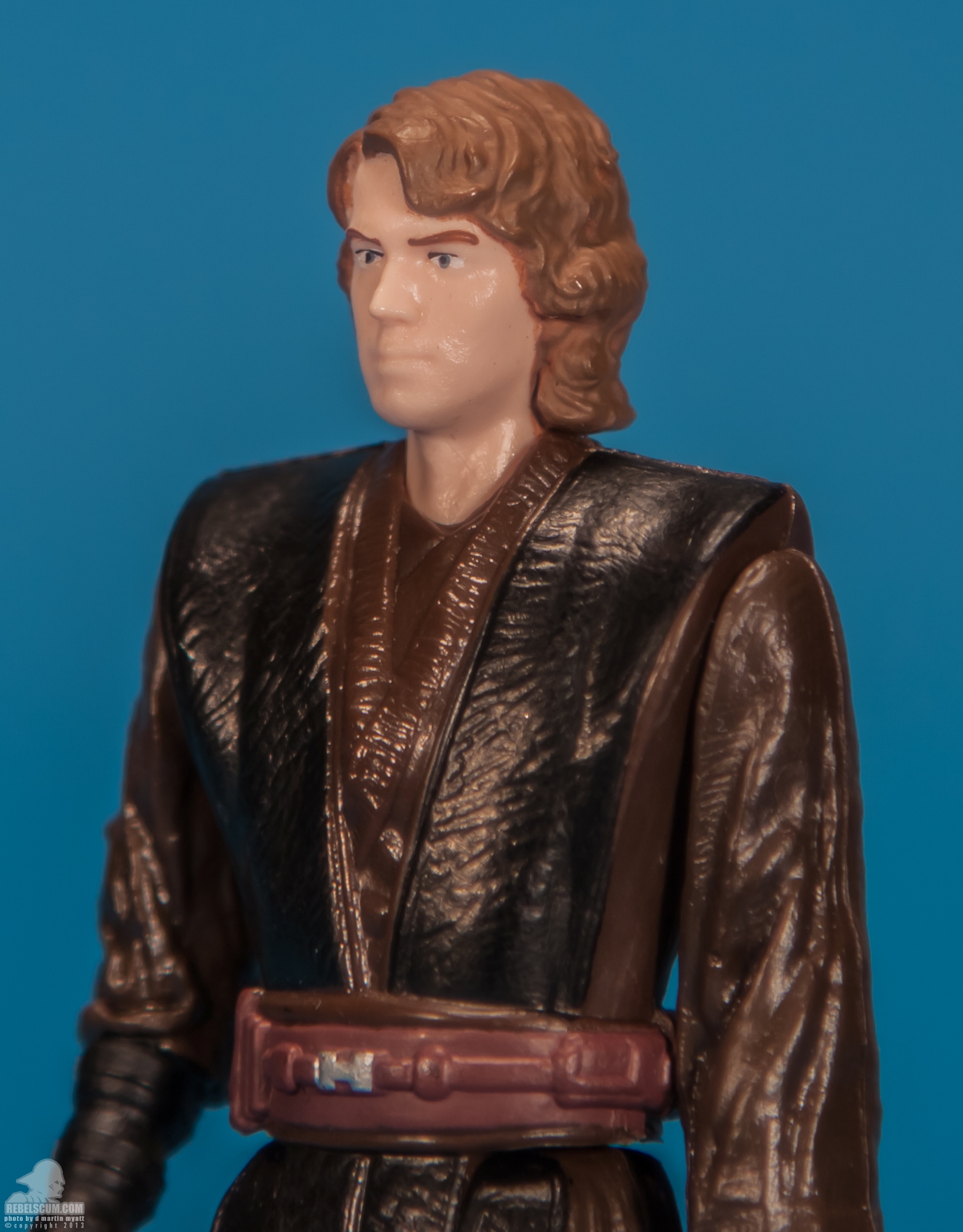 SL03-Anakin-Skywalker-Saga-Legends-Star-Wars-Hasbro-007.jpg