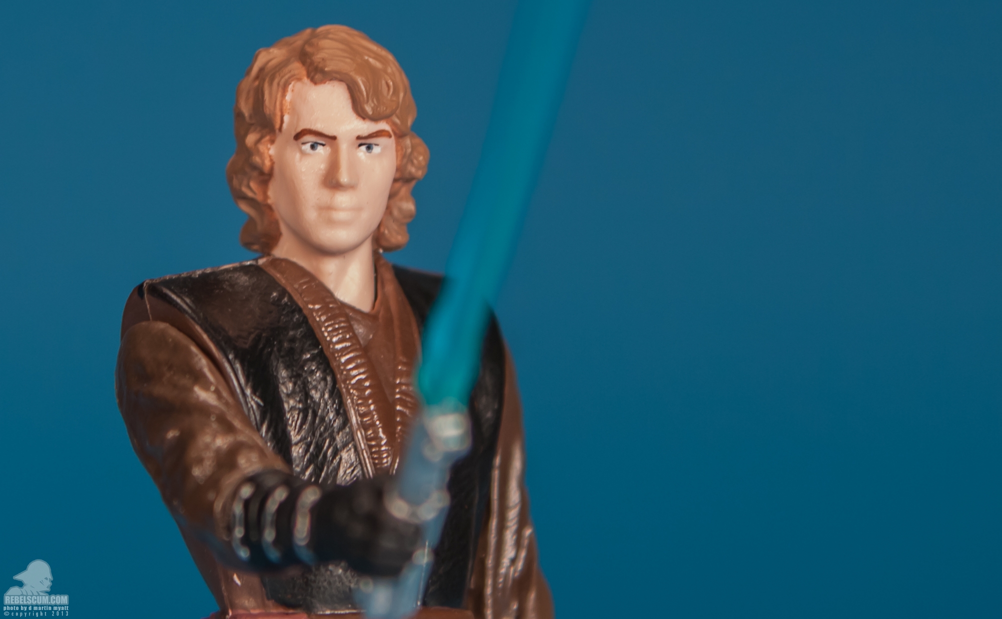 SL03-Anakin-Skywalker-Saga-Legends-Star-Wars-Hasbro-011.jpg