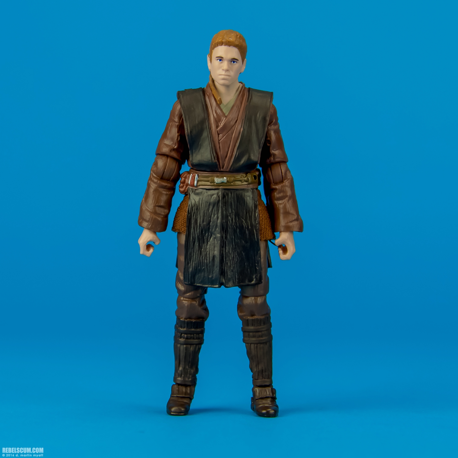 The-Black-Series-03-Anakin-Skywalker-variation-001.jpg