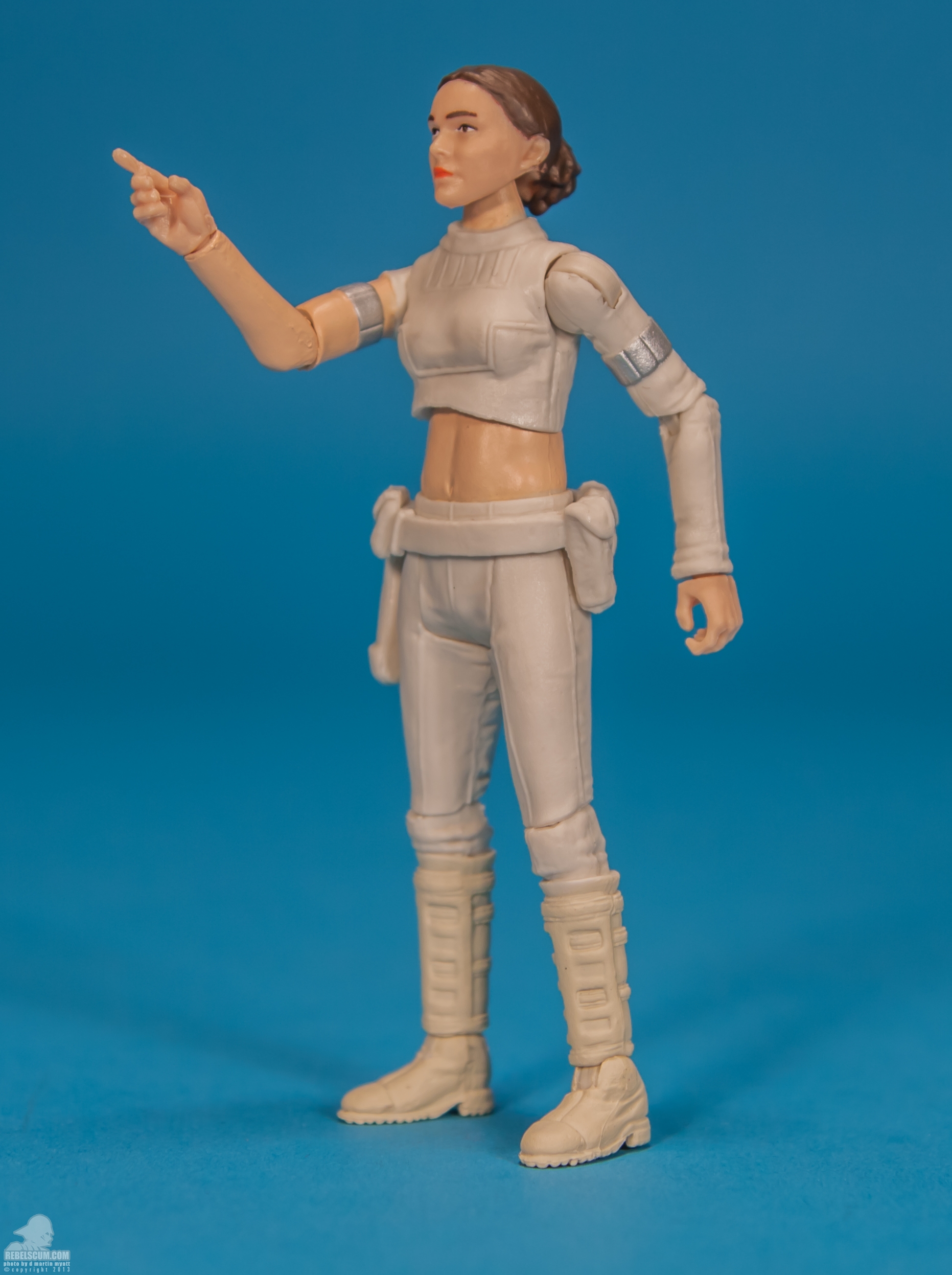 The-Black-Series-Star-Wars-Hasbro-01-Padme-Amidala-003.jpg