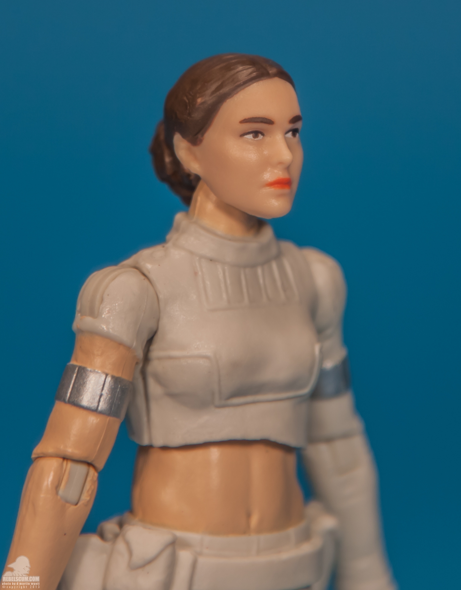 The-Black-Series-Star-Wars-Hasbro-01-Padme-Amidala-006.jpg