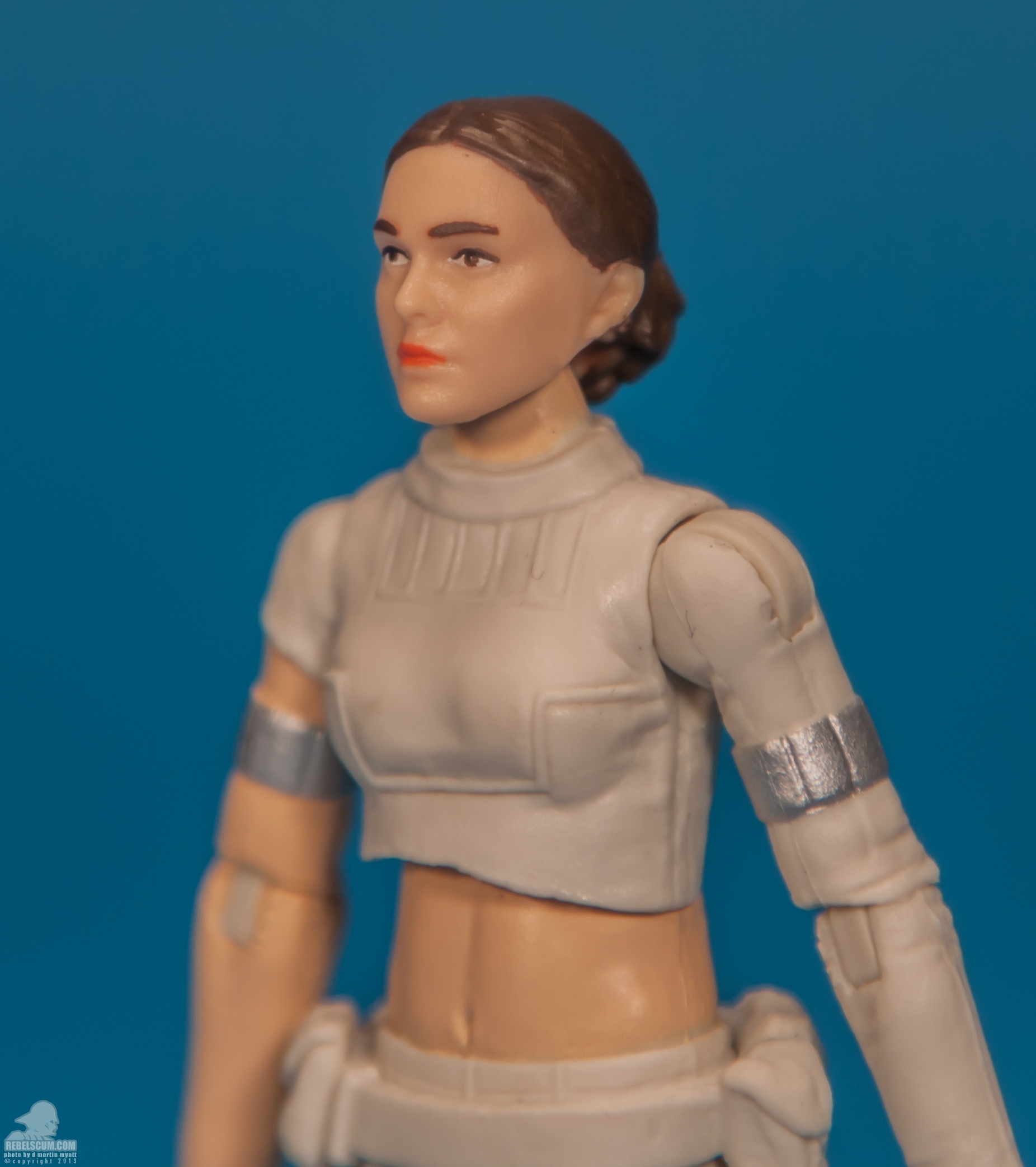 The-Black-Series-Star-Wars-Hasbro-01-Padme-Amidala-007.jpg