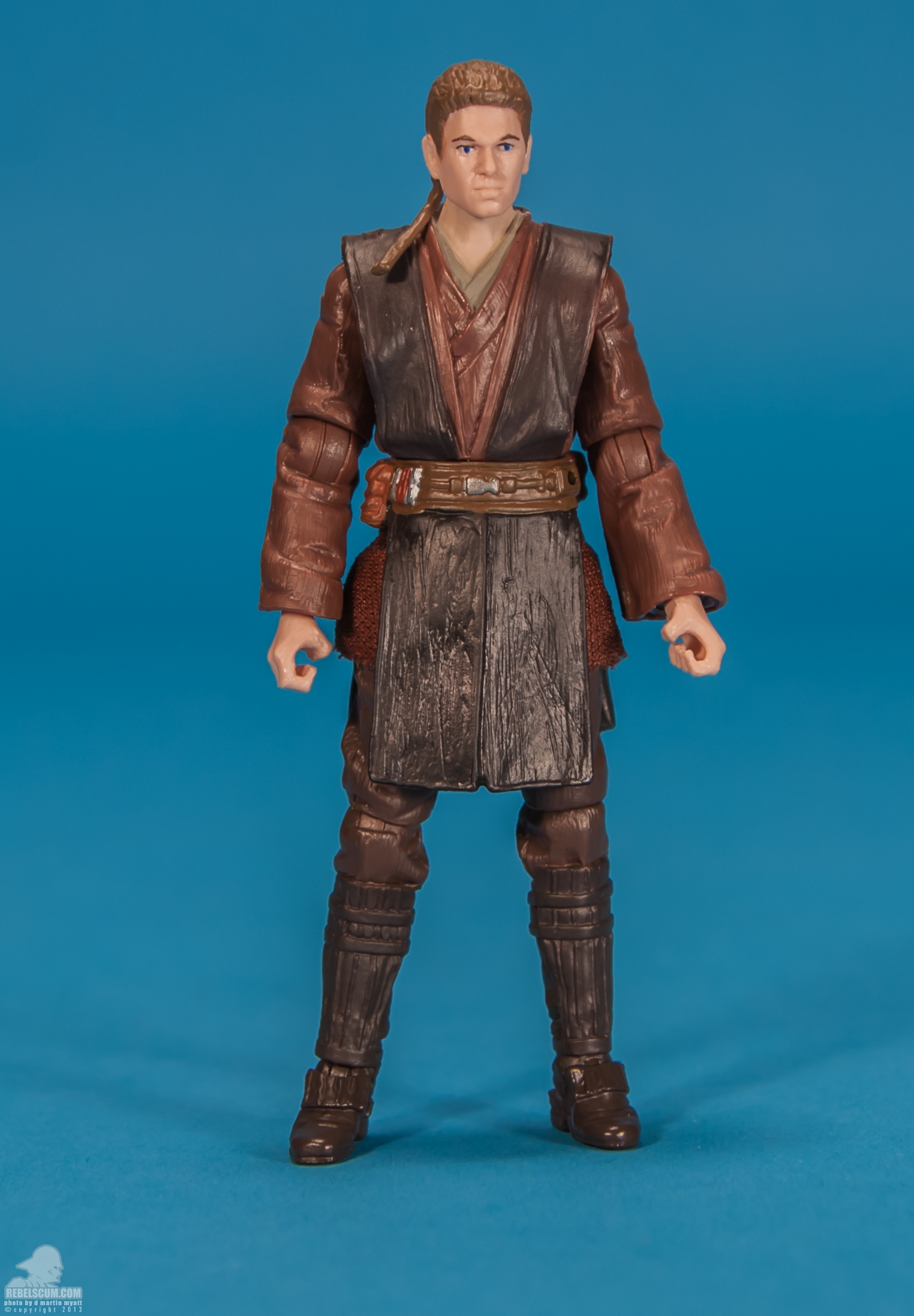 The-Black-Series-Star-Wars-Hasbro-03-Anakin-Skywalker-001.jpg