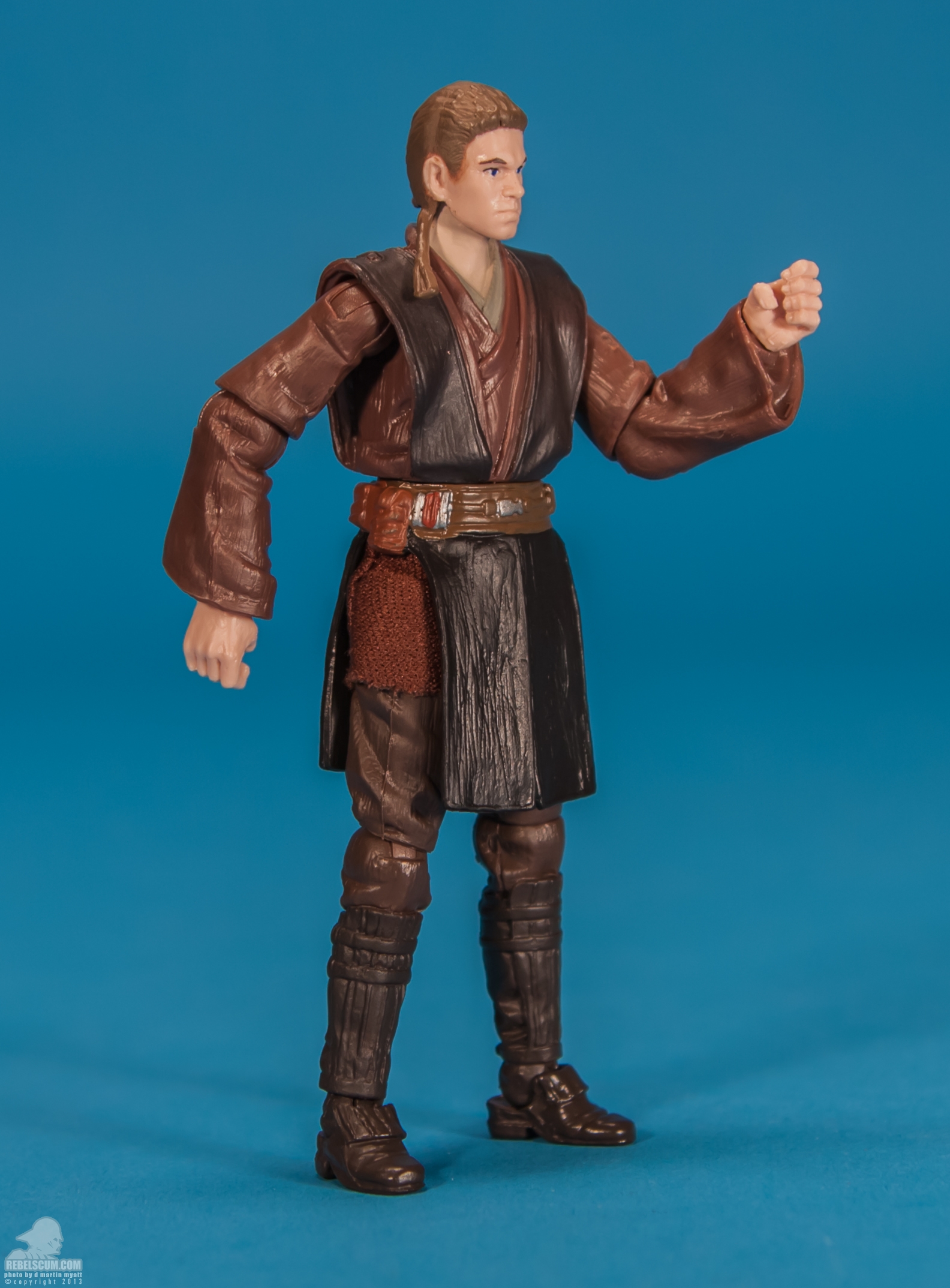 The-Black-Series-Star-Wars-Hasbro-03-Anakin-Skywalker-002.jpg