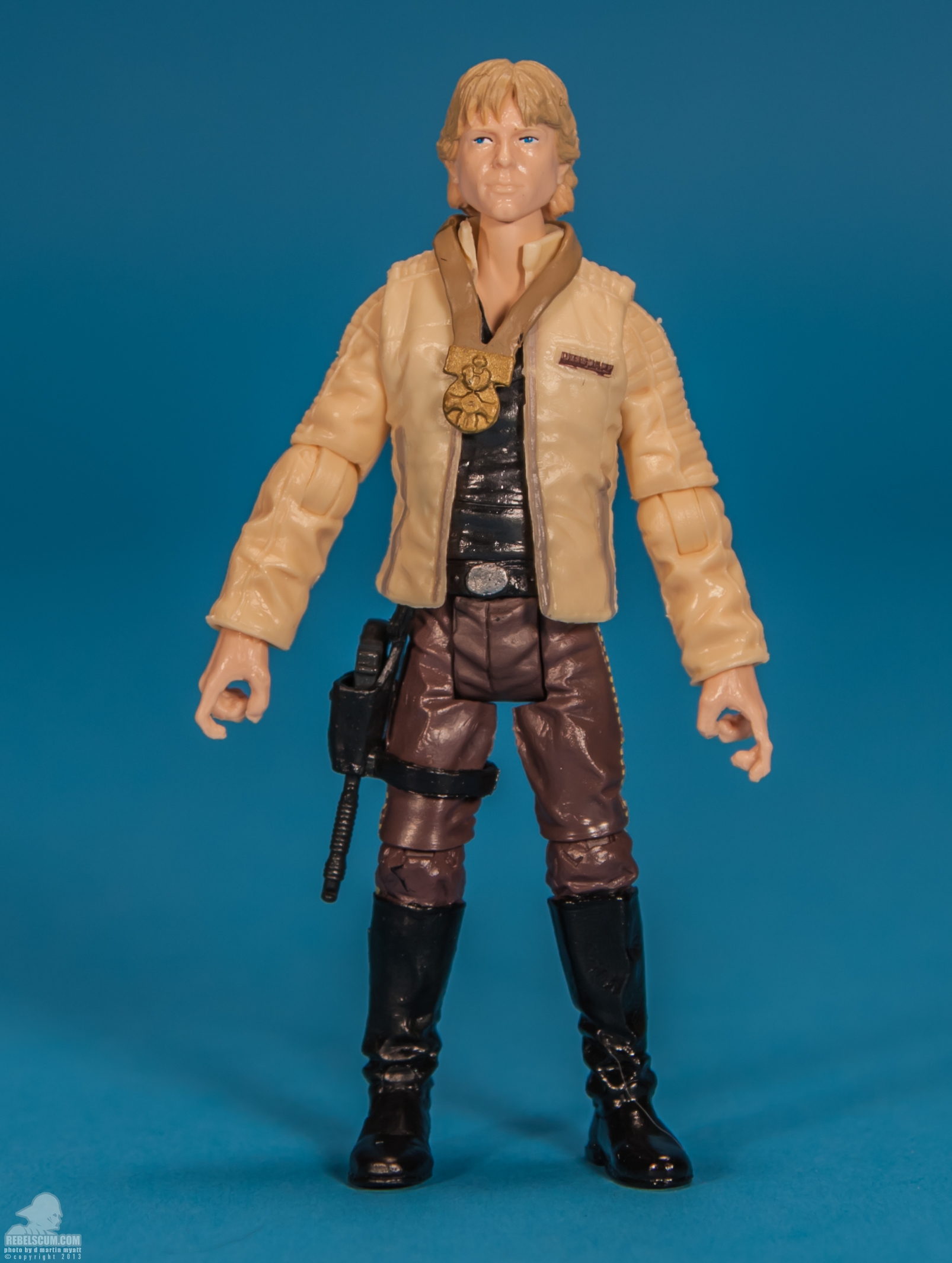 The-Black-Series-Star-Wars-Hasbro-05-Luke-Skywalker-010.jpg