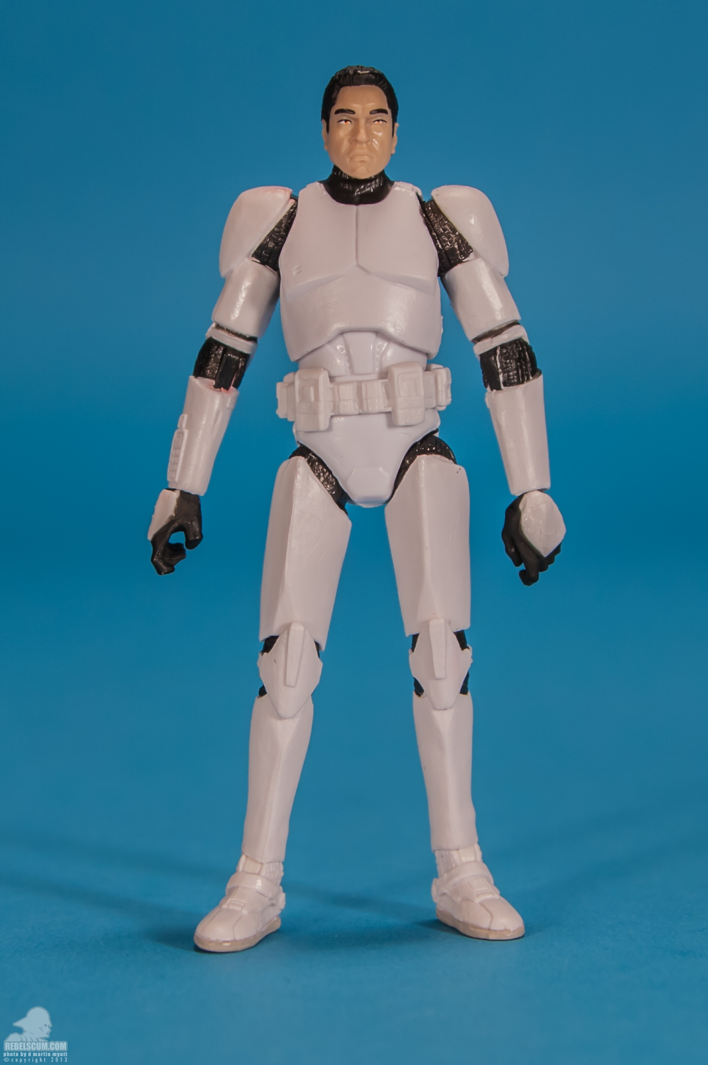 The-Black-Series-Star-Wars-Hasbro-08-Clone-Pilot-005.jpg