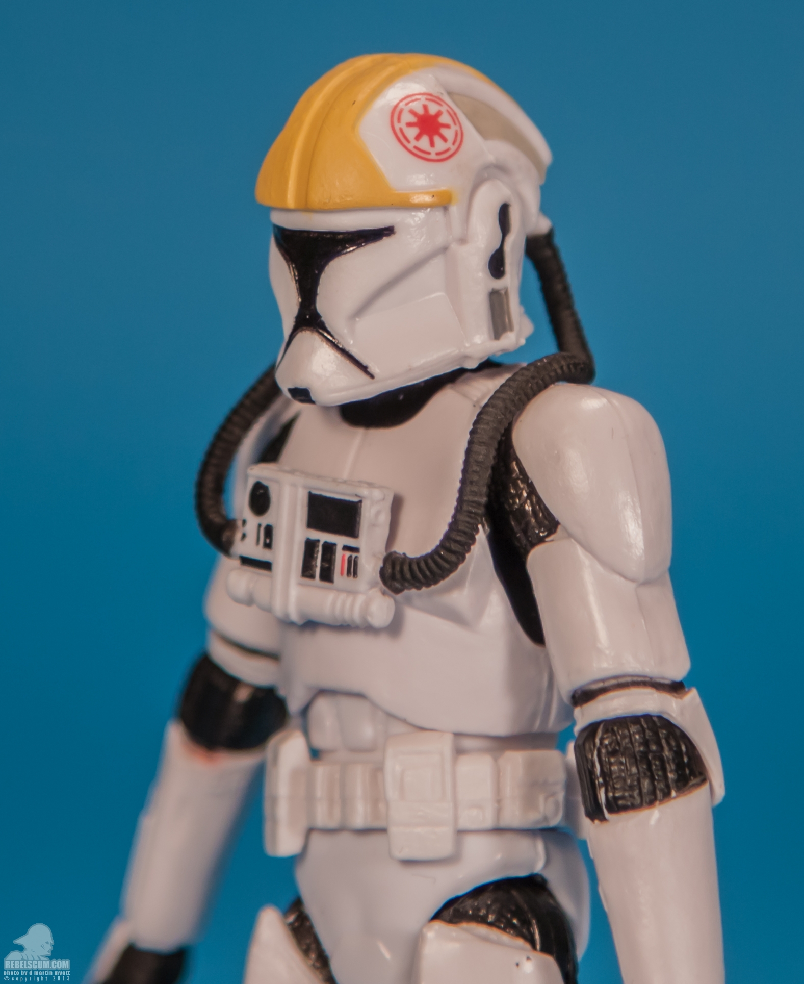 The-Black-Series-Star-Wars-Hasbro-08-Clone-Pilot-011.jpg