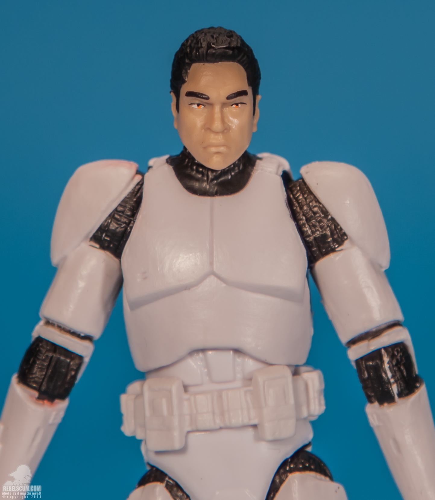 The-Black-Series-Star-Wars-Hasbro-08-Clone-Pilot-013.jpg