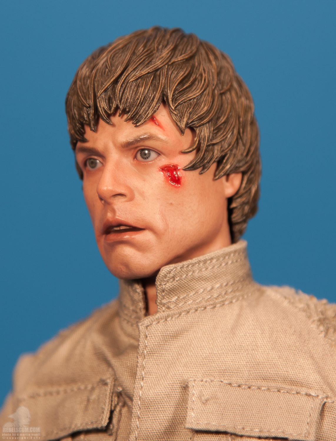 Hot_Toys_Bespin_Luke_Skywalker_DX-23.jpg