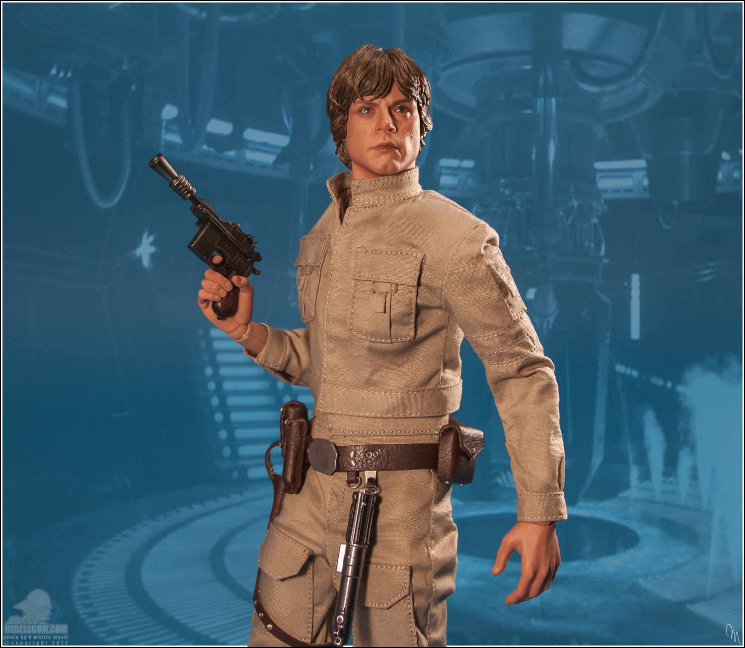 Hot_Toys_Bespin_Luke_Skywalker_DX-63.jpg