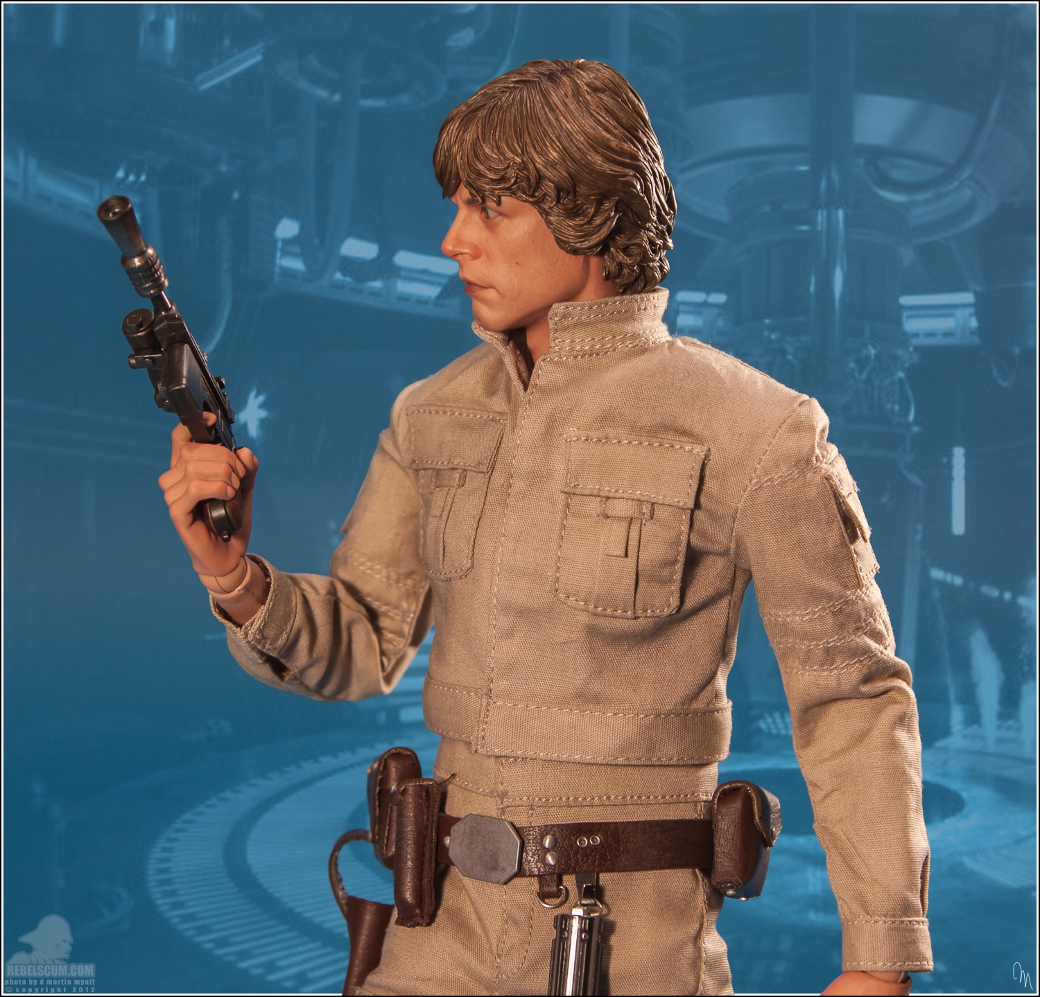 Hot_Toys_Bespin_Luke_Skywalker_DX-64.jpg