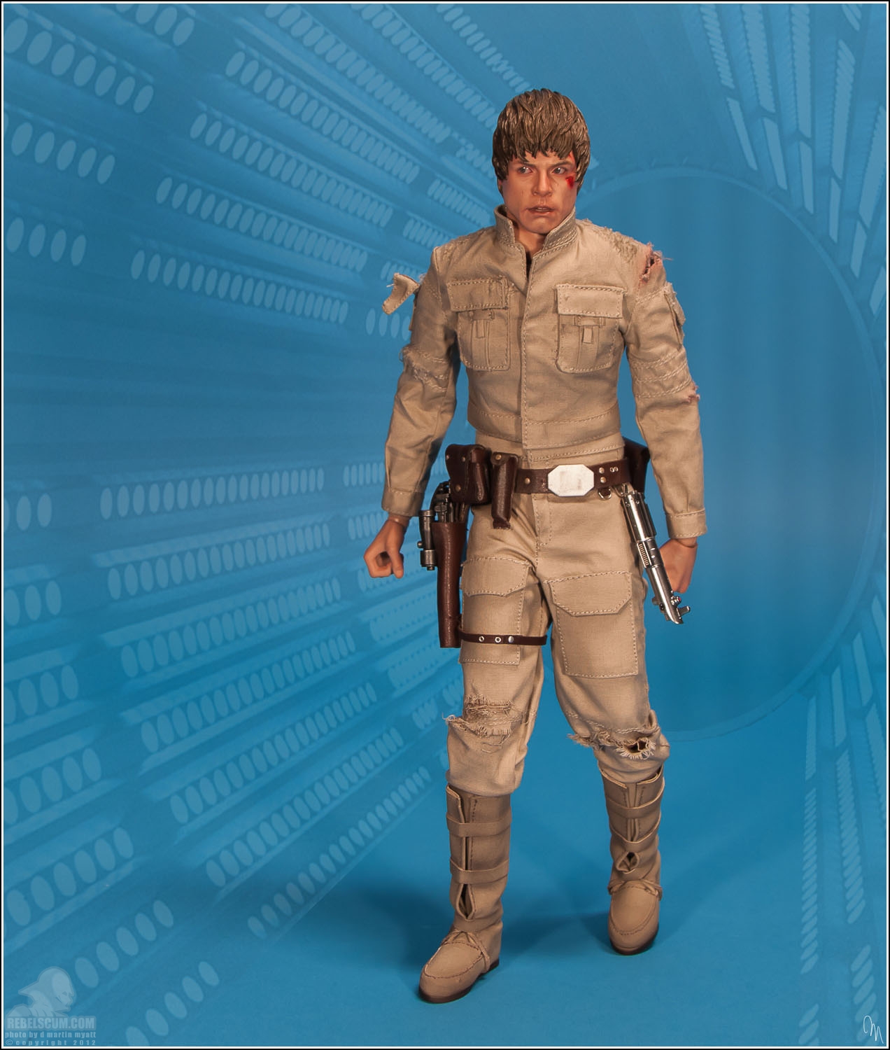 Hot_Toys_Bespin_Luke_Skywalker_DX-66.jpg