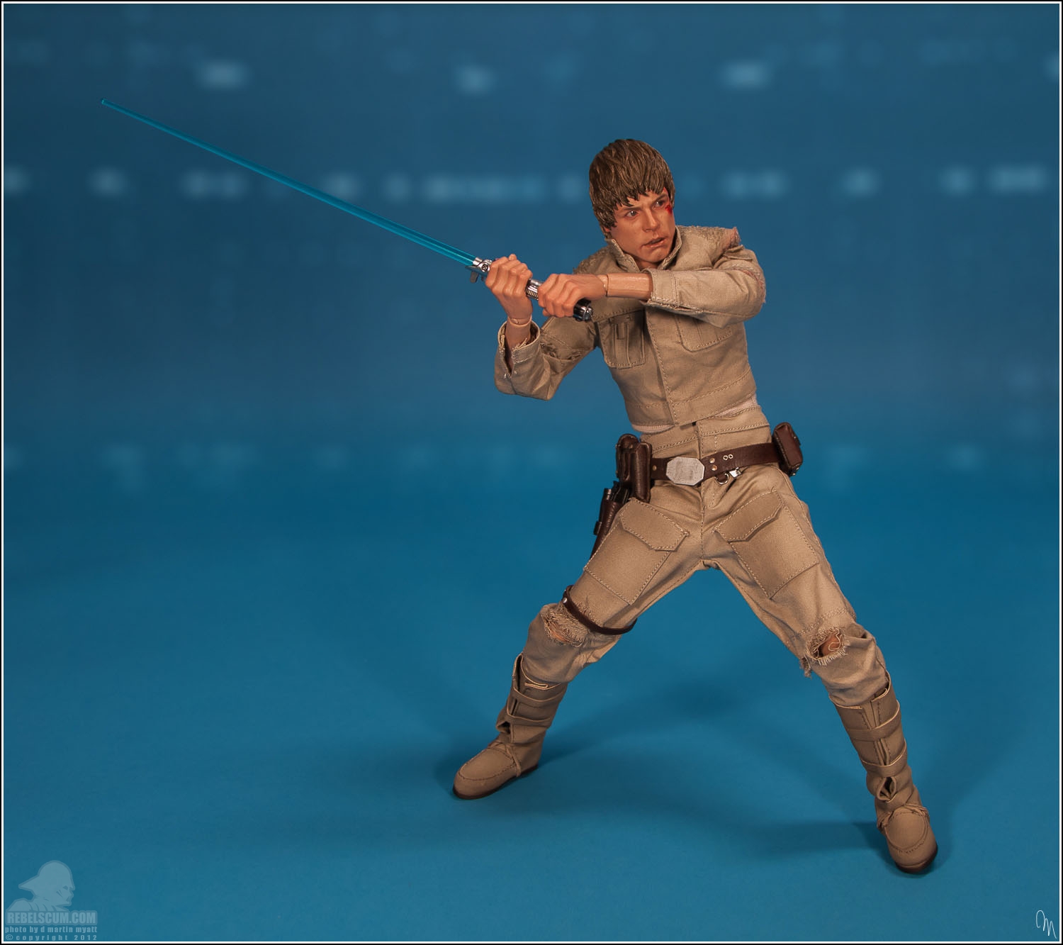 Hot_Toys_Bespin_Luke_Skywalker_DX-68.jpg