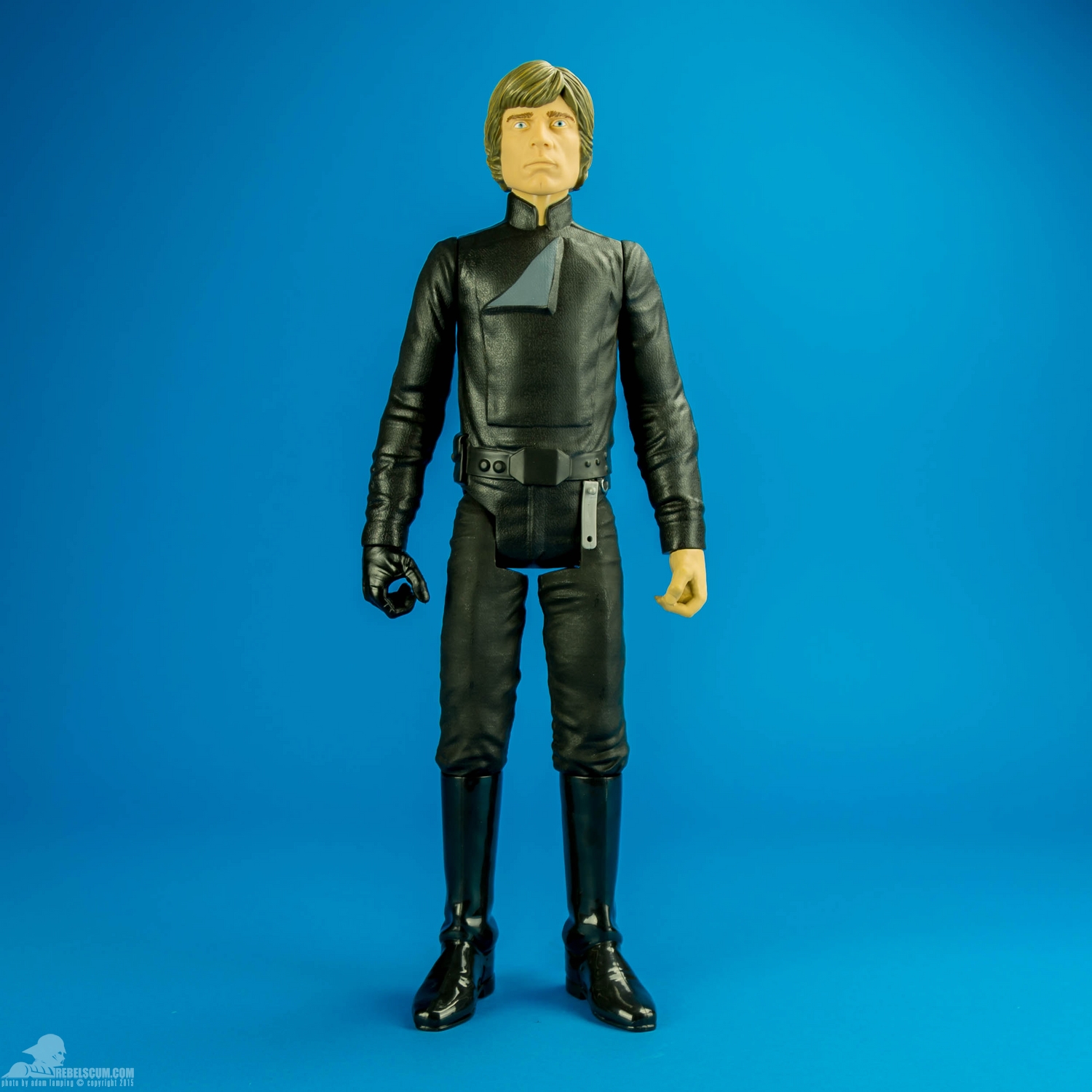 18-inch-luke-skywalker-jedi-knight-JAKKS-pacific-001.jpg