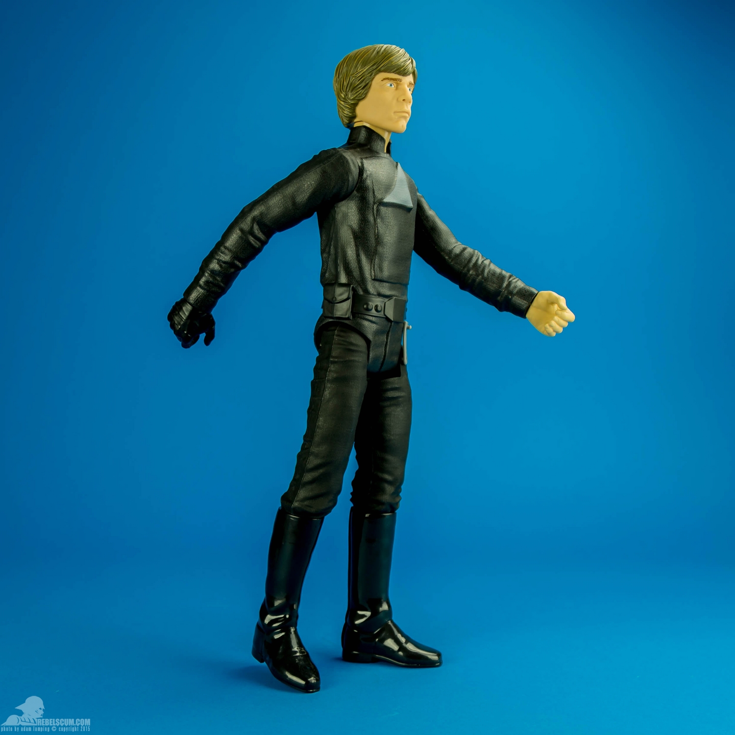 18-inch-luke-skywalker-jedi-knight-JAKKS-pacific-002.jpg