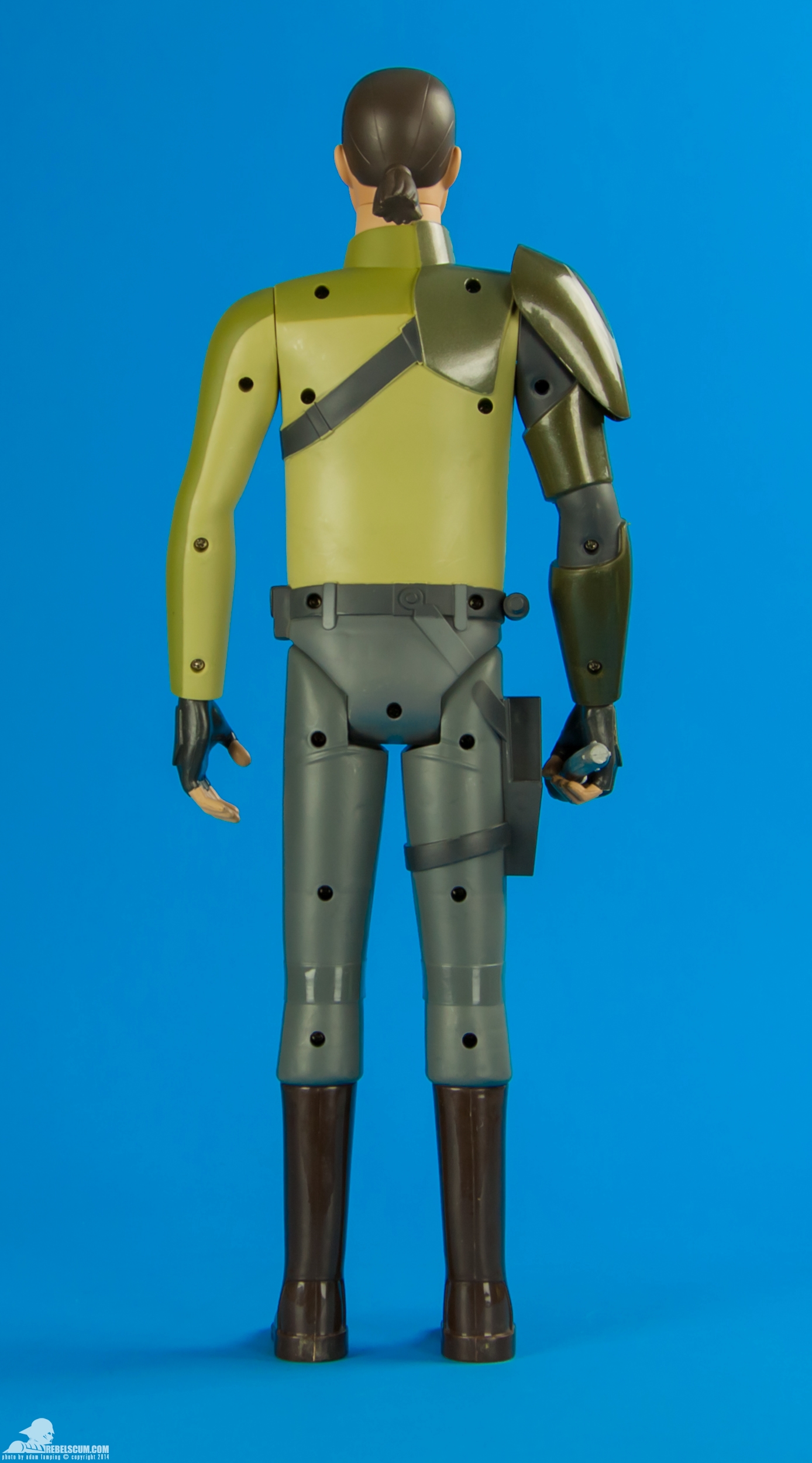 19-inch-Kanan-Jarrus-Rebels-JAKKS-Pacific-004.jpg