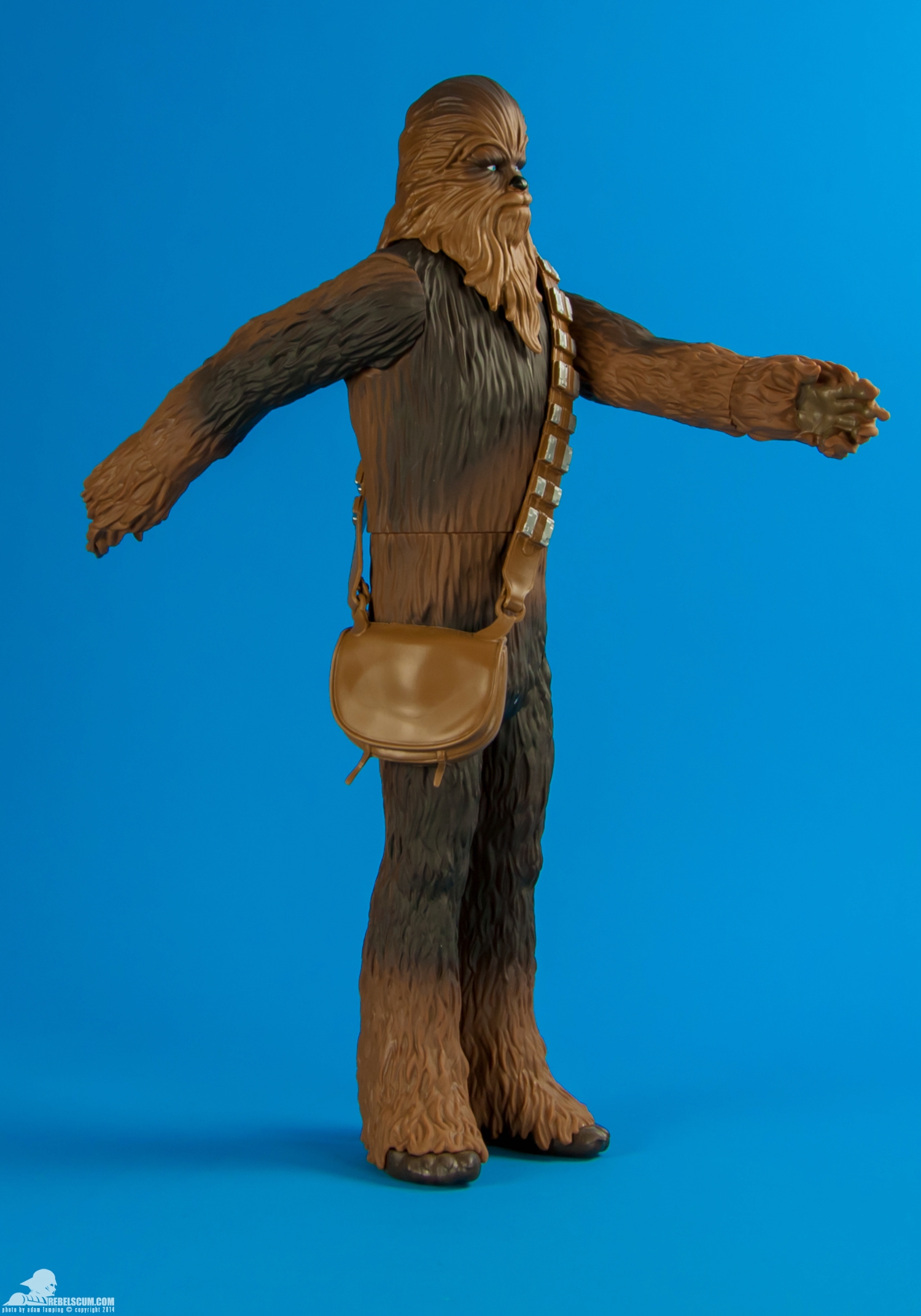 20-inch-Chewbacca-Star-Wars-JAKKS-Pacific-002.jpg