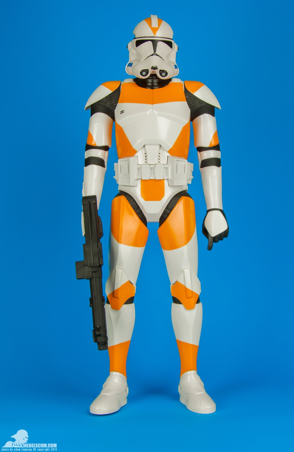 Giant-Size-Utapau-Clone-Trooper-JAKKS-Pacific-31-inch-001.jpg