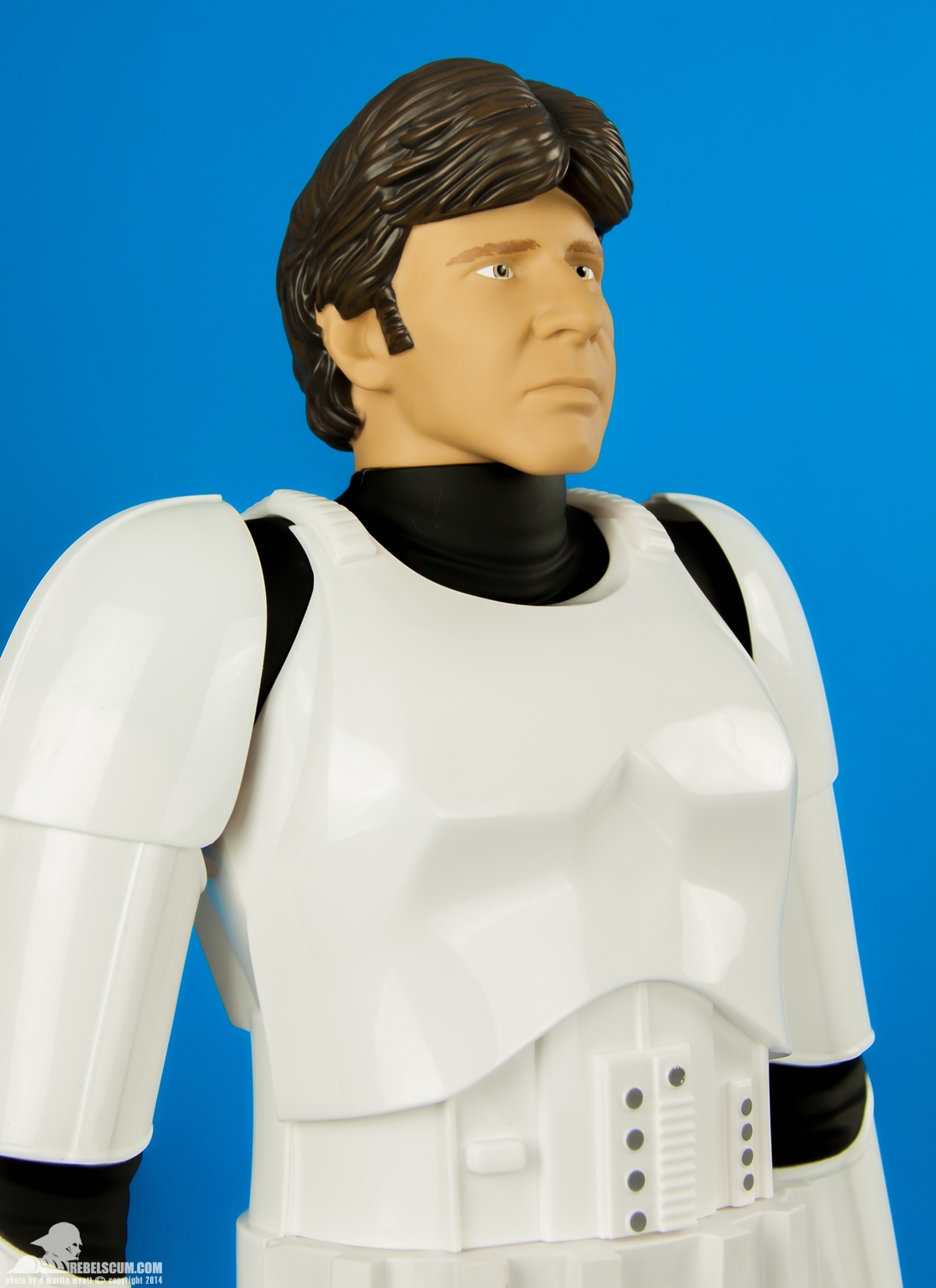 JAKKS-Pacific-31-inch-Giant-Han-Solo-Stormtrooper-Armor-006.jpg