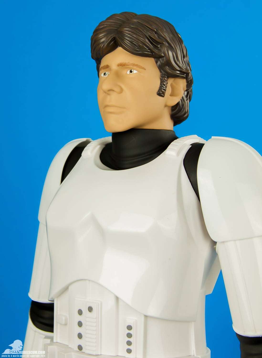 JAKKS-Pacific-31-inch-Giant-Han-Solo-Stormtrooper-Armor-007.jpg